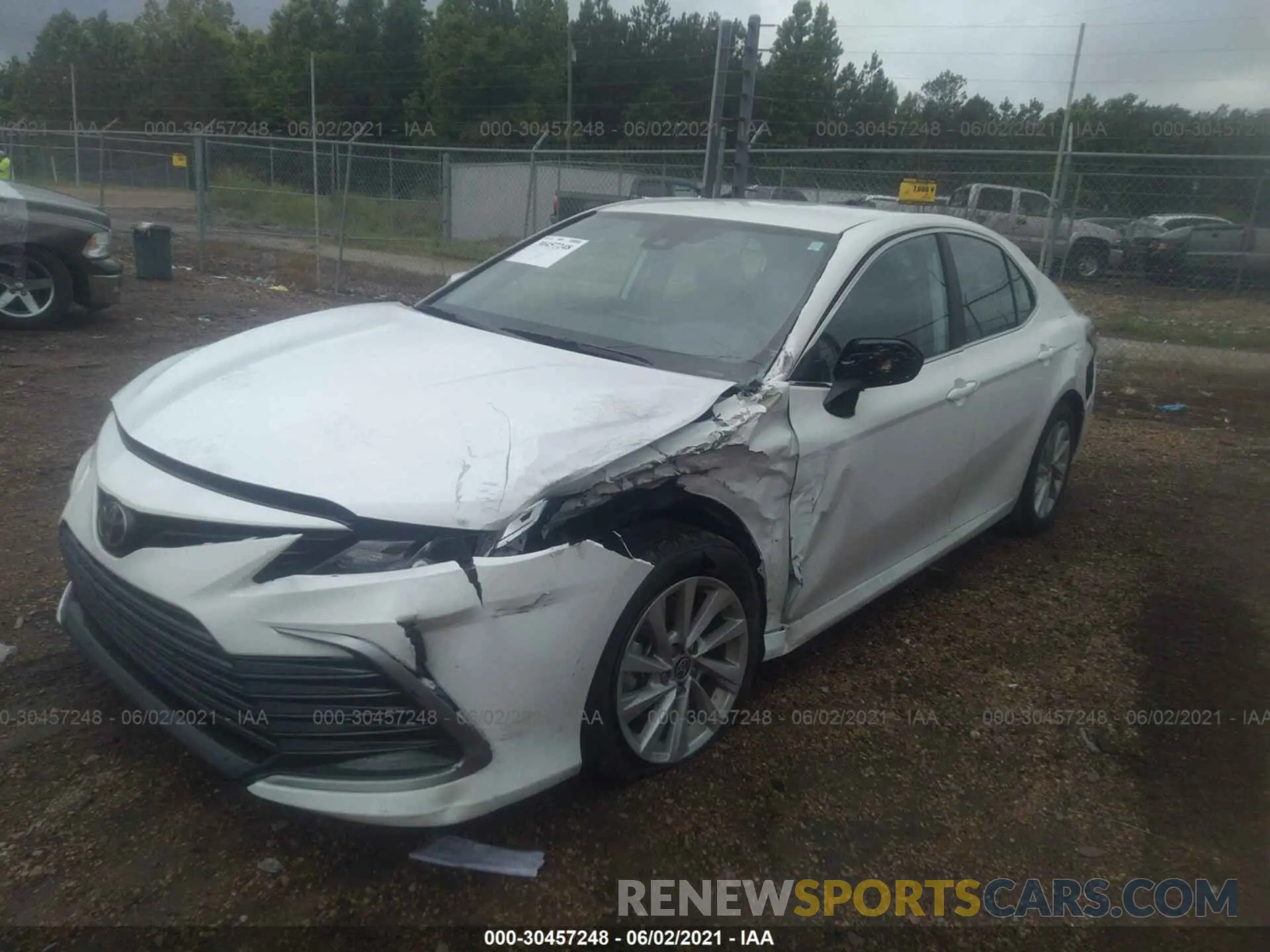 2 fotografías del automóvil dañado 4T1C11AK9MU568287 TOYOTA CAMRY 2021