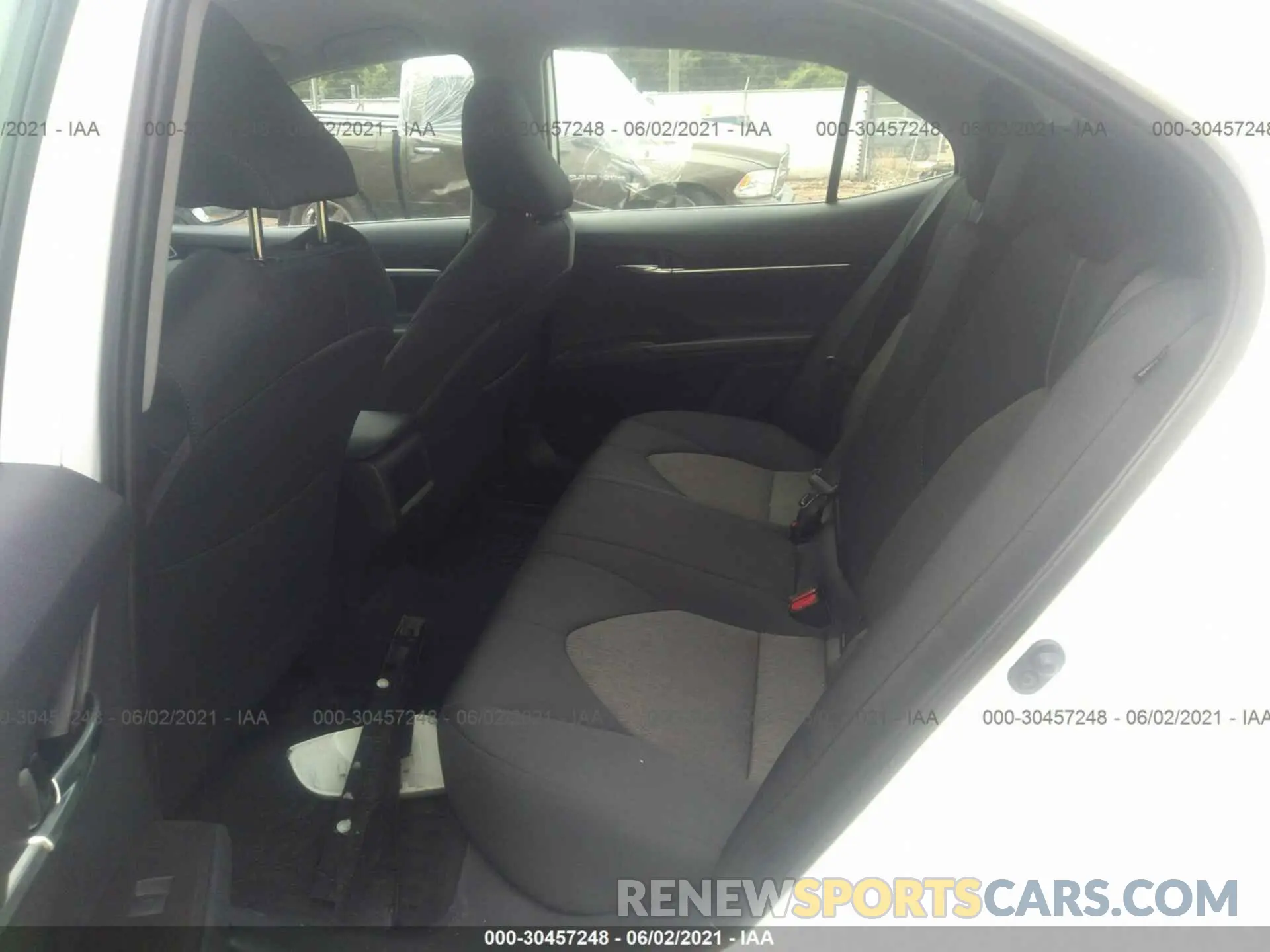8 fotografías del automóvil dañado 4T1C11AK9MU568287 TOYOTA CAMRY 2021