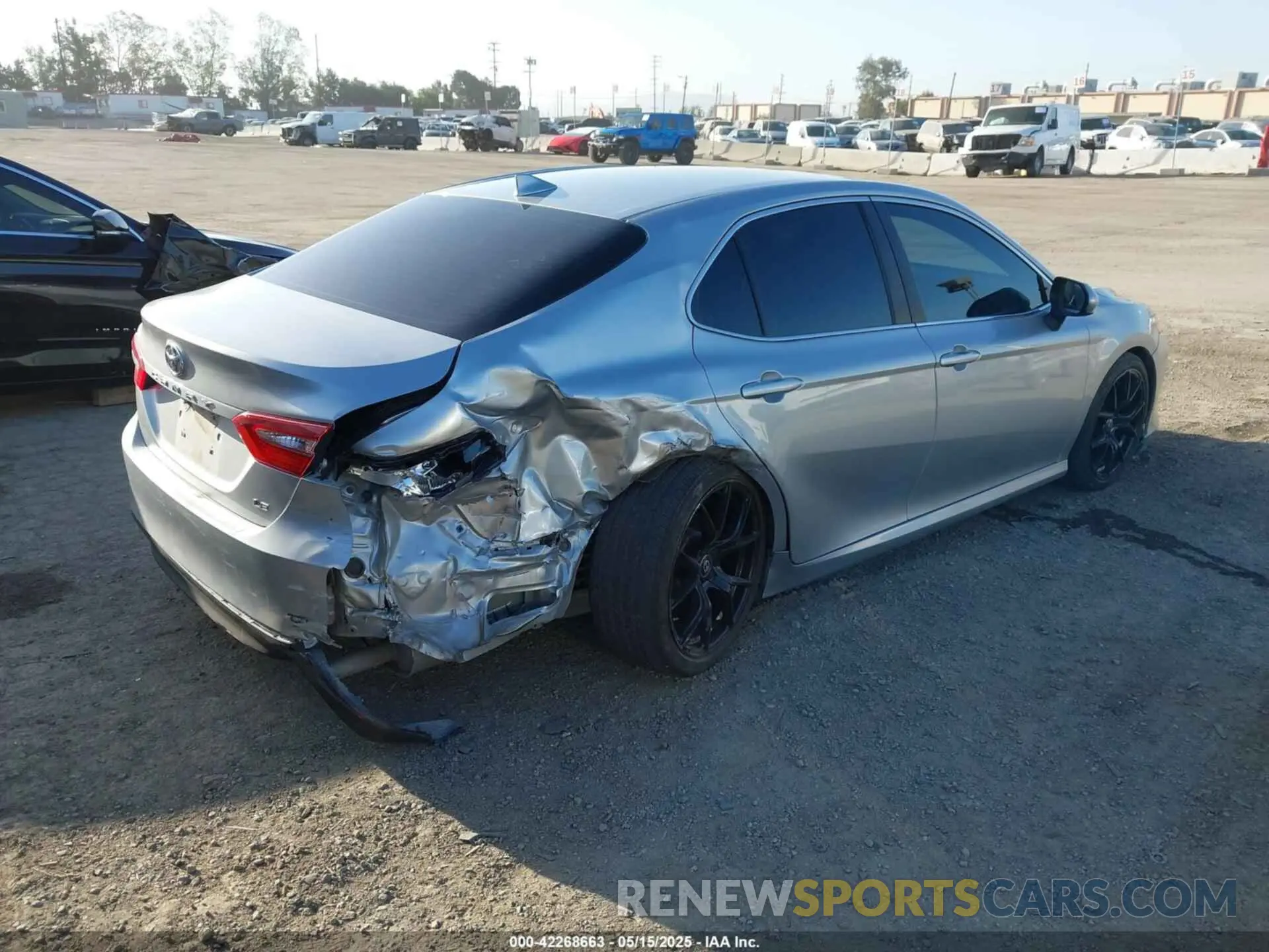 4 fotografías del automóvil dañado 4T1C11AK9MU579645 TOYOTA CAMRY 2021