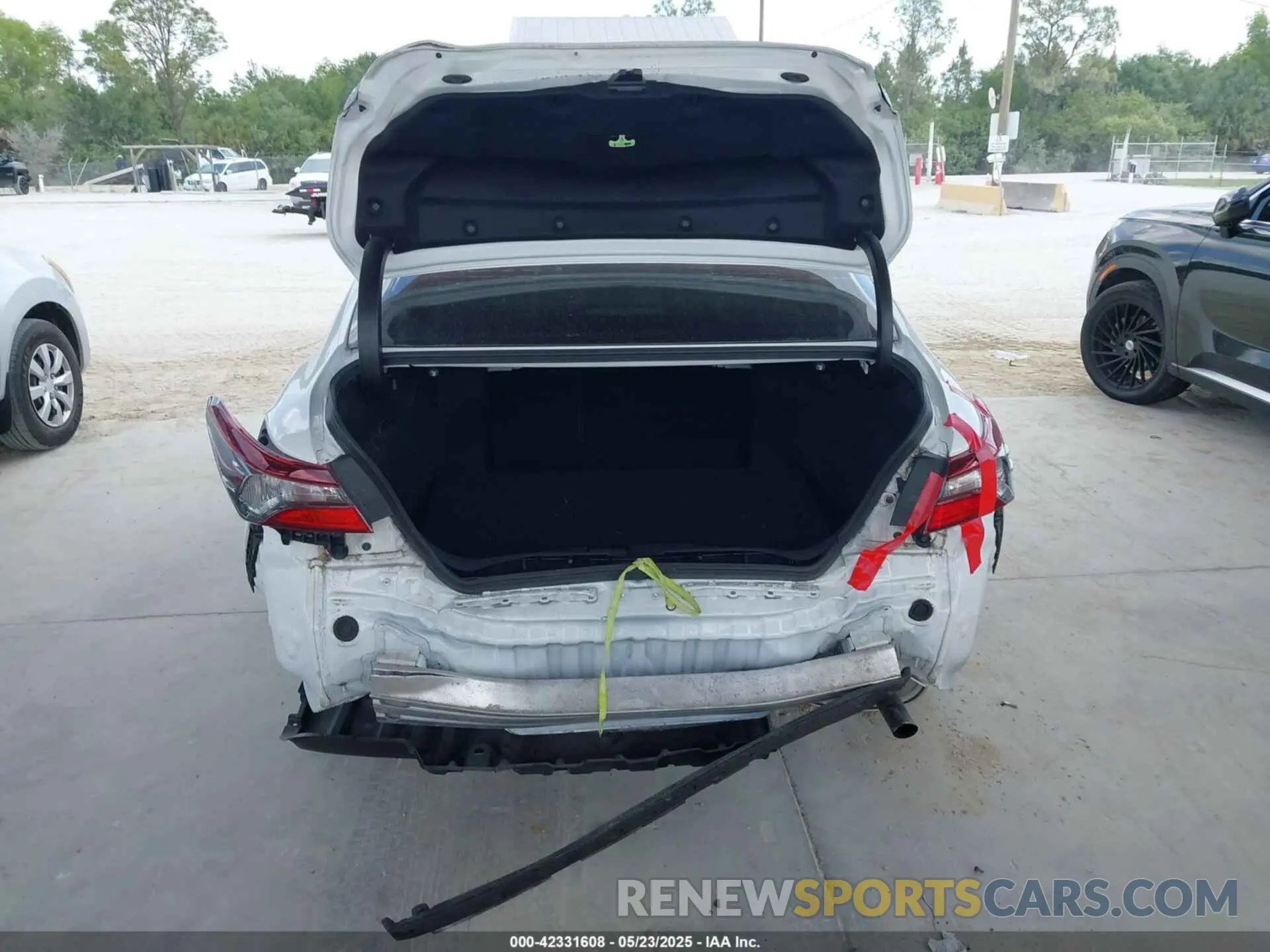 17 fotografías del automóvil dañado 4T1C11AK9MU584845 TOYOTA CAMRY 2021