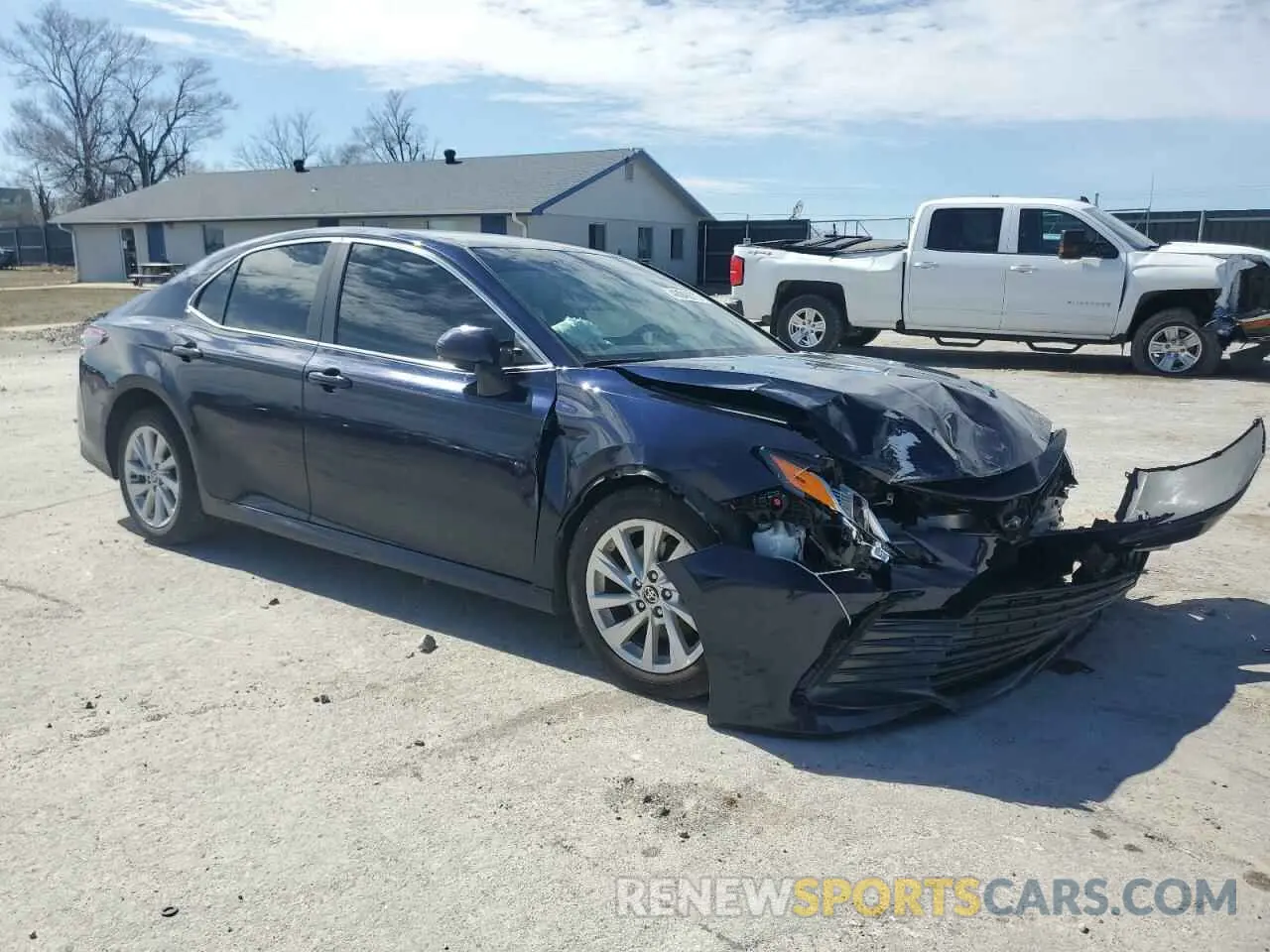 4 fotografías del automóvil dañado 4T1C11AK9MU601160 TOYOTA CAMRY 2021