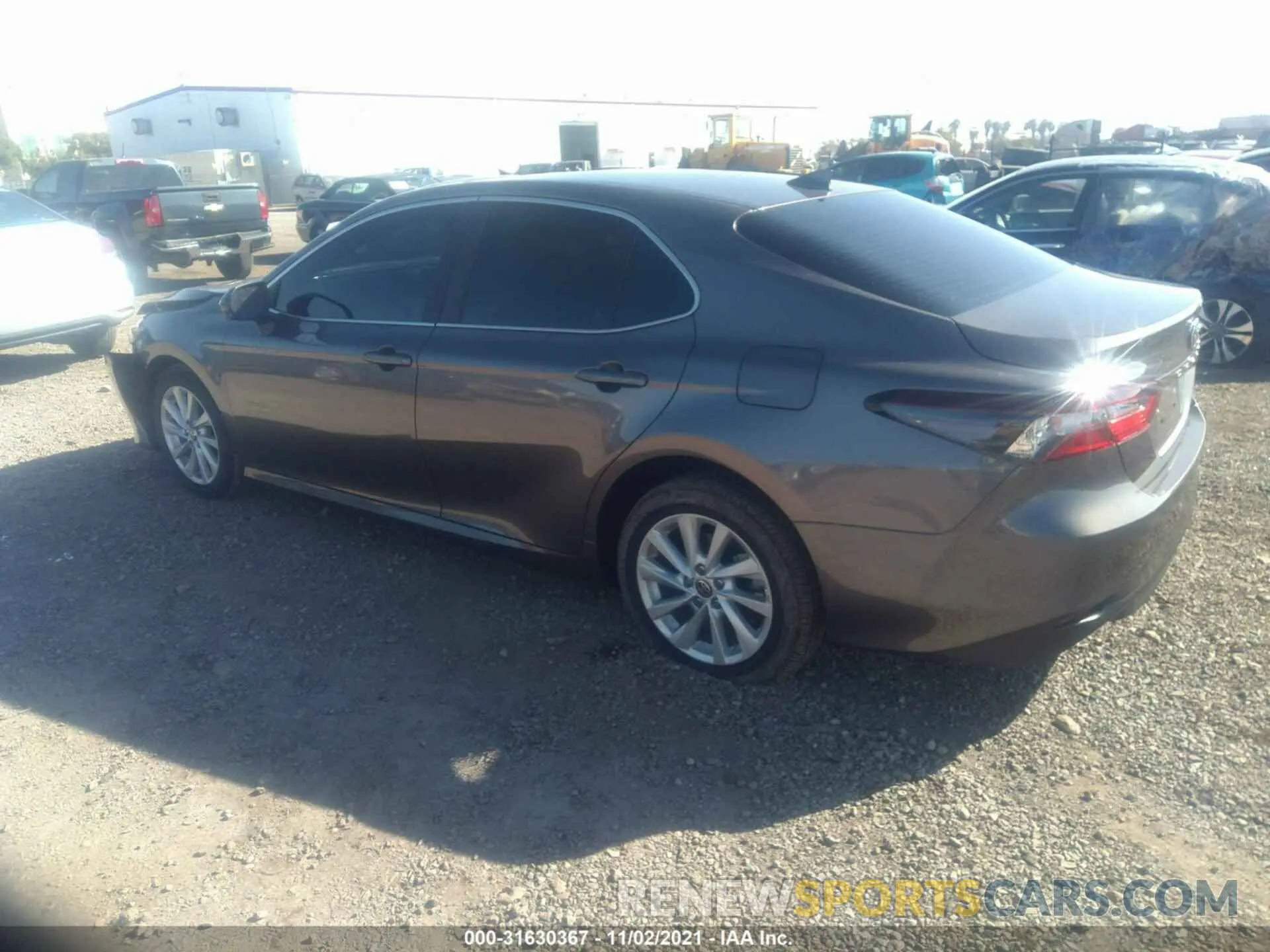 3 fotografías del automóvil dañado 4T1C11AKXMU457246 TOYOTA CAMRY 2021