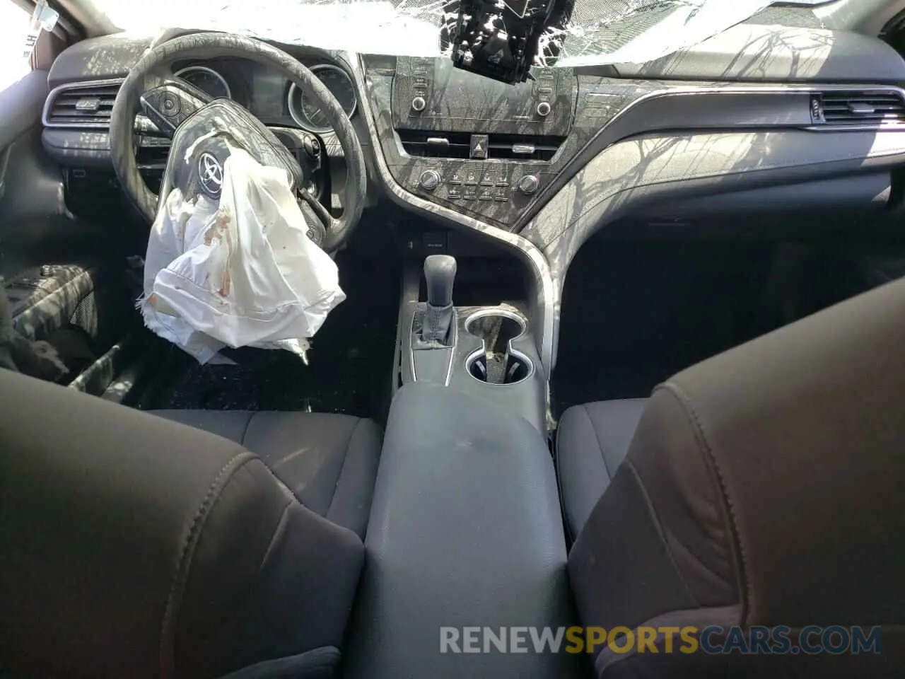 8 fotografías del automóvil dañado 4T1C11AKXMU495401 TOYOTA CAMRY 2021