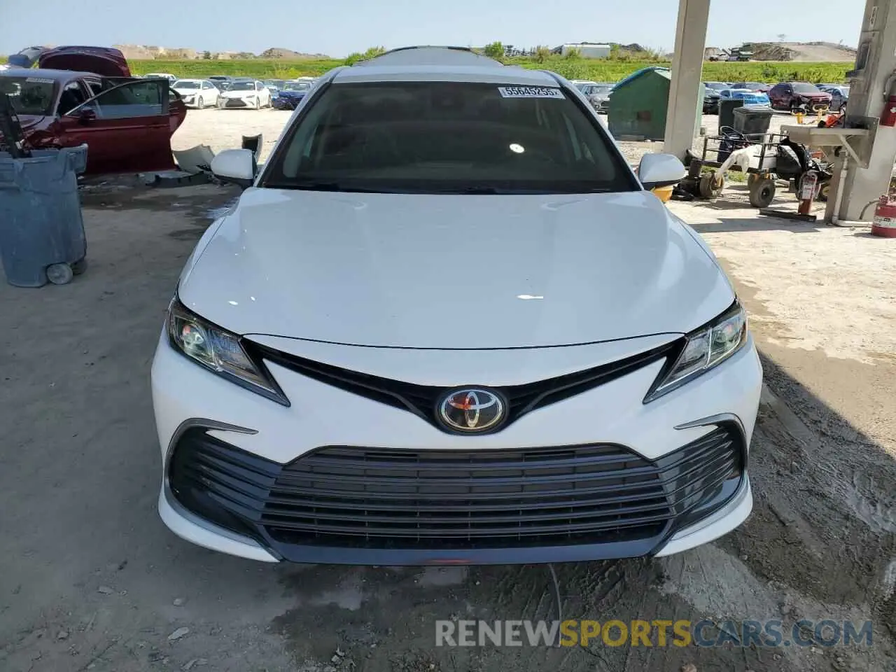 5 fotografías del automóvil dañado 4T1C11AKXMU558982 TOYOTA CAMRY 2021