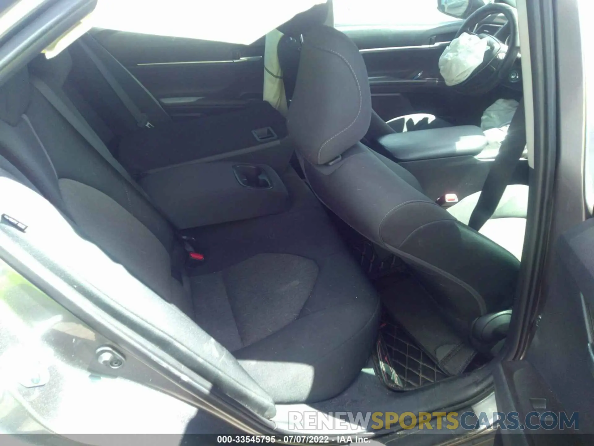 8 fotografías del automóvil dañado 4T1C11AKXMU596650 TOYOTA CAMRY 2021