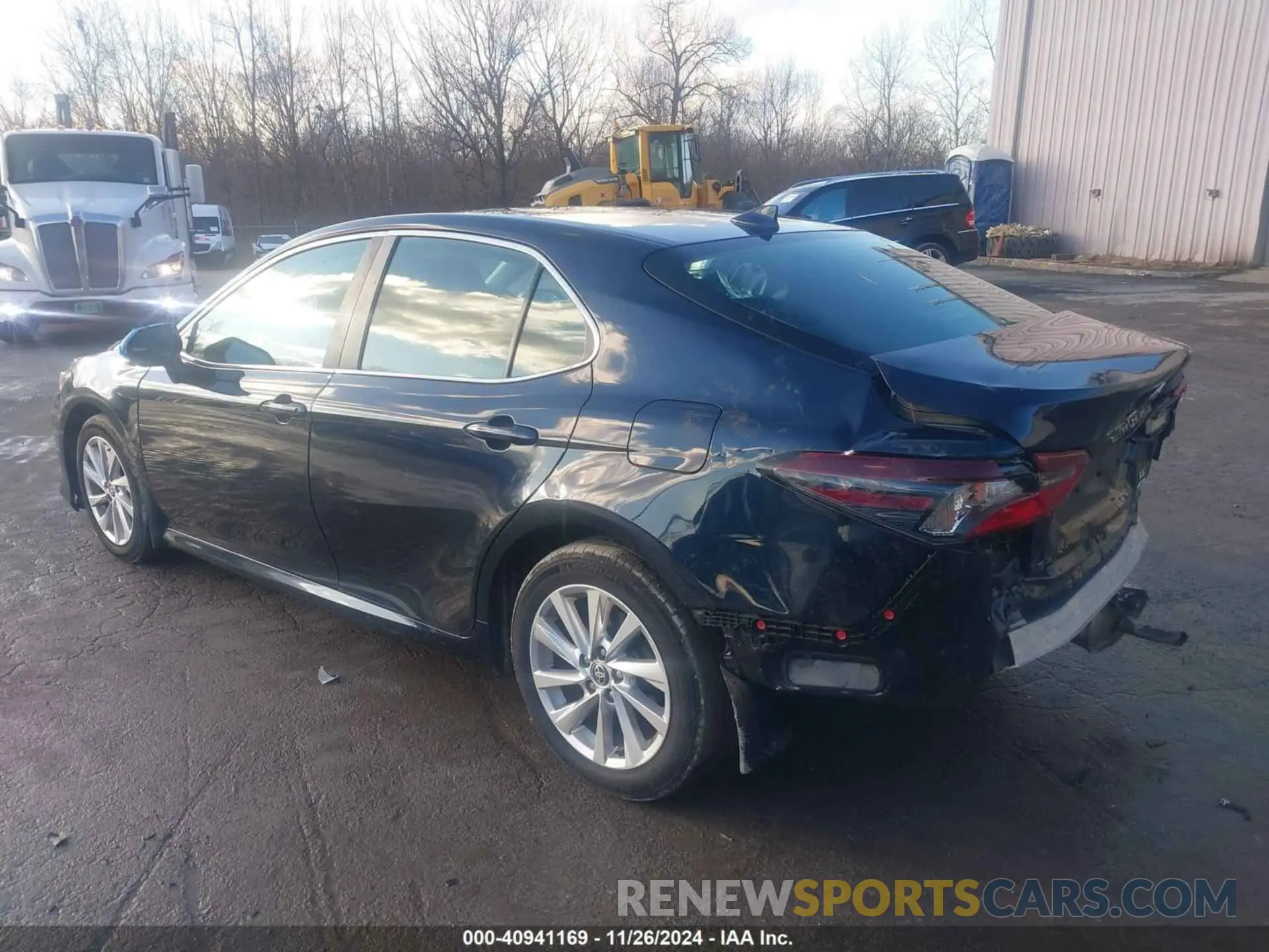 3 fotografías del automóvil dañado 4T1C11BK1MU024297 TOYOTA CAMRY 2021