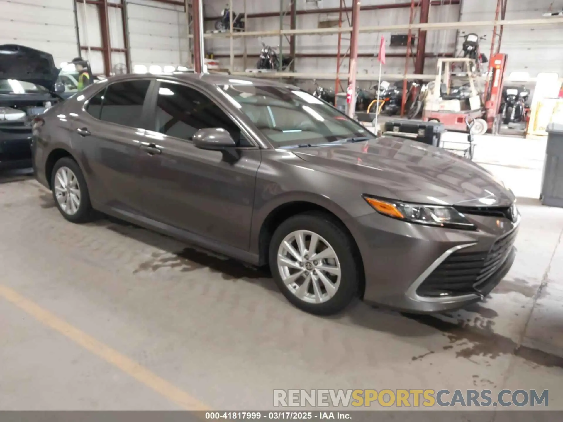 1 fotografías del automóvil dañado 4T1C11BK4MU023001 TOYOTA CAMRY 2021