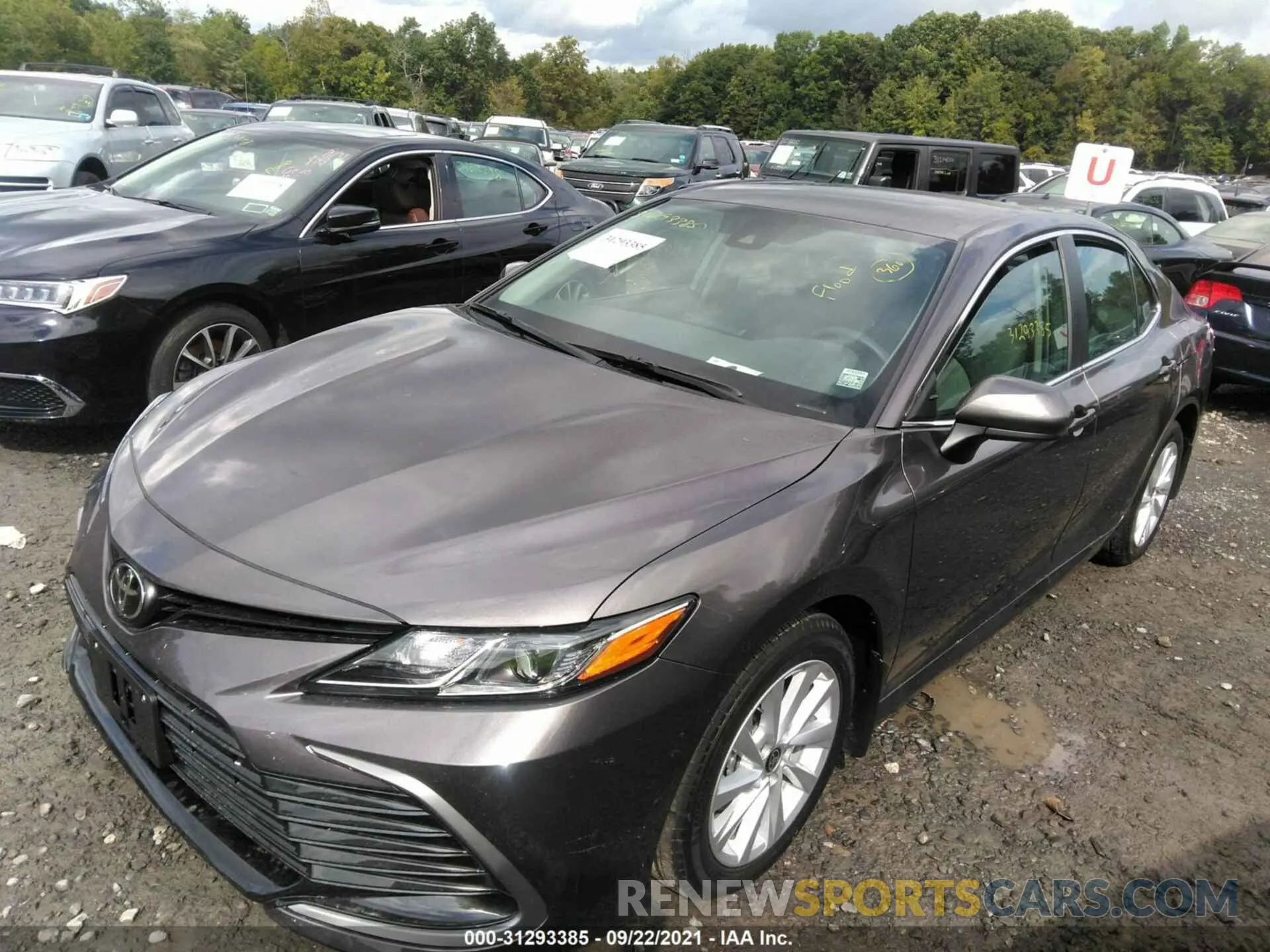 2 fotografías del automóvil dañado 4T1C11BK4MU040316 TOYOTA CAMRY 2021