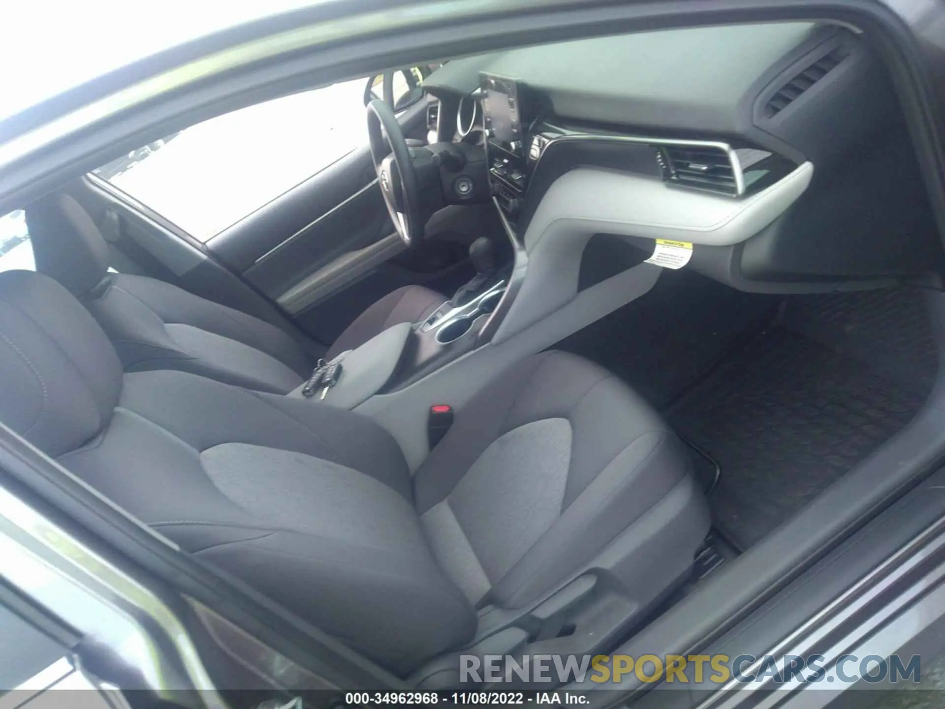 5 fotografías del automóvil dañado 4T1C11BK8MU034681 TOYOTA CAMRY 2021