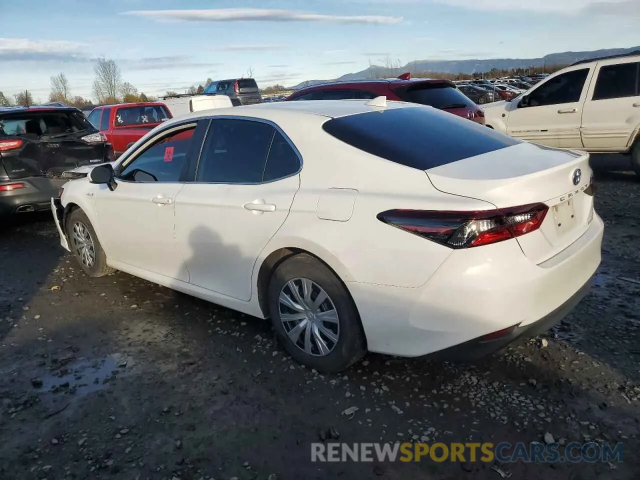 2 fotografías del automóvil dañado 4T1C31AK0MU030247 TOYOTA CAMRY 2021