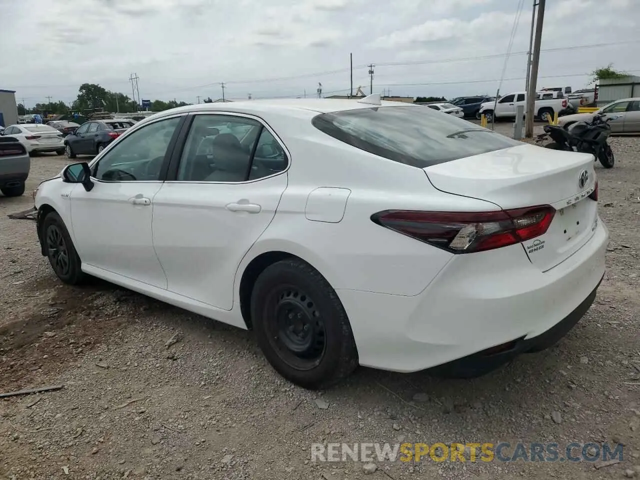 2 fotografías del automóvil dañado 4T1C31AK0MU554093 TOYOTA CAMRY 2021