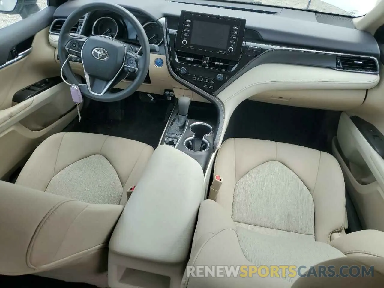 8 fotografías del automóvil dañado 4T1C31AK0MU554093 TOYOTA CAMRY 2021