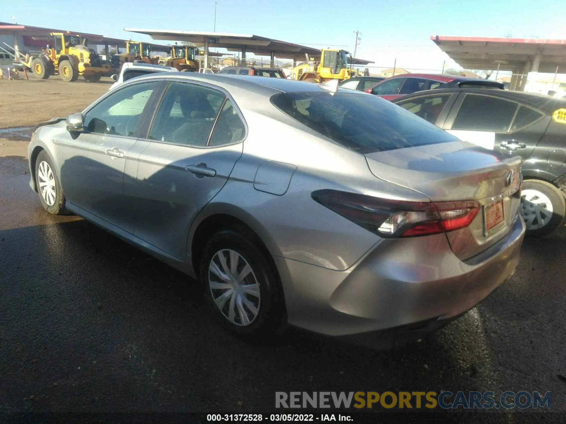 3 fotografías del automóvil dañado 4T1C31AK0MU564297 TOYOTA CAMRY 2021