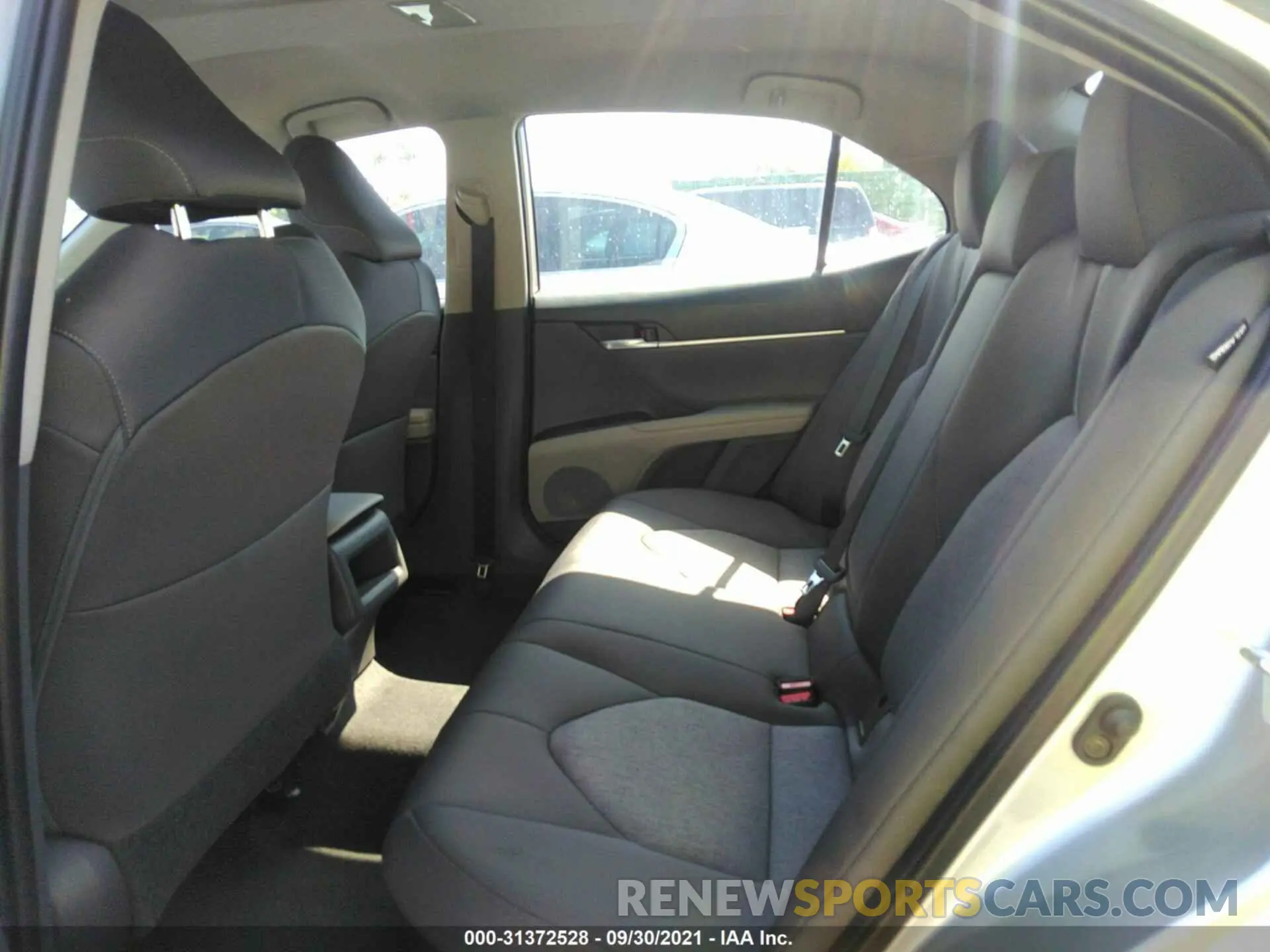 8 fotografías del automóvil dañado 4T1C31AK0MU564297 TOYOTA CAMRY 2021