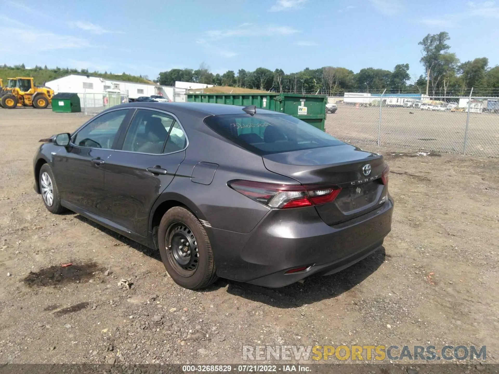 3 fotografías del automóvil dañado 4T1C31AK1MU030256 TOYOTA CAMRY 2021