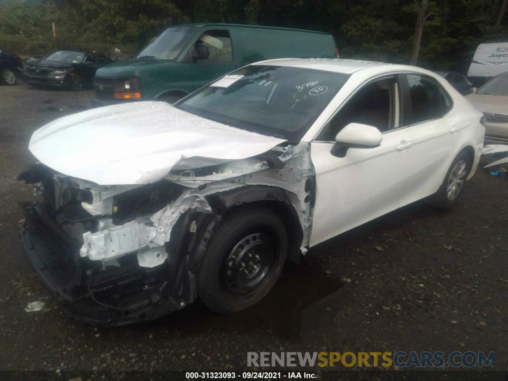2 fotografías del automóvil dañado 4T1C31AK1MU030614 TOYOTA CAMRY 2021