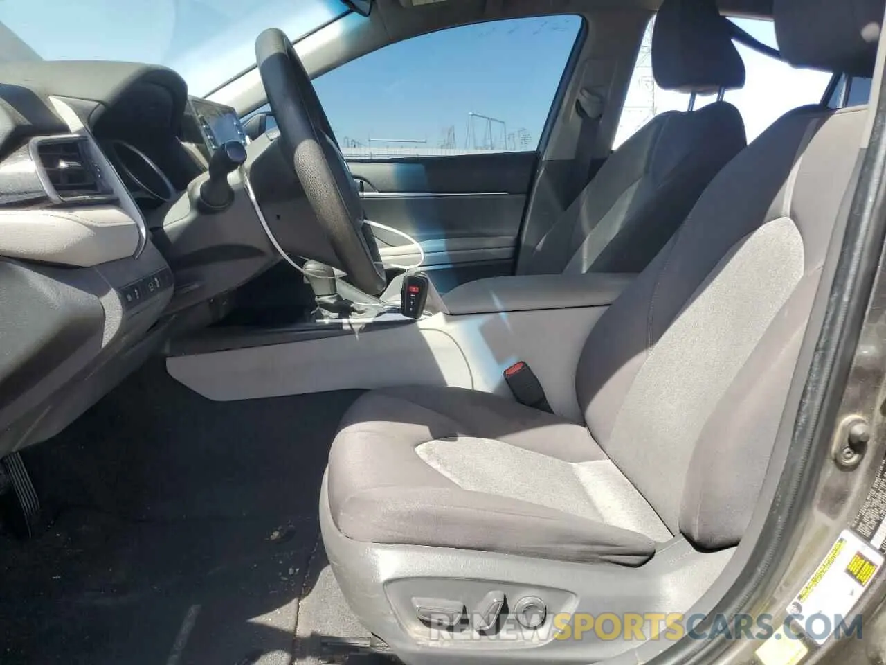7 fotografías del automóvil dañado 4T1C31AK2MU553138 TOYOTA CAMRY 2021