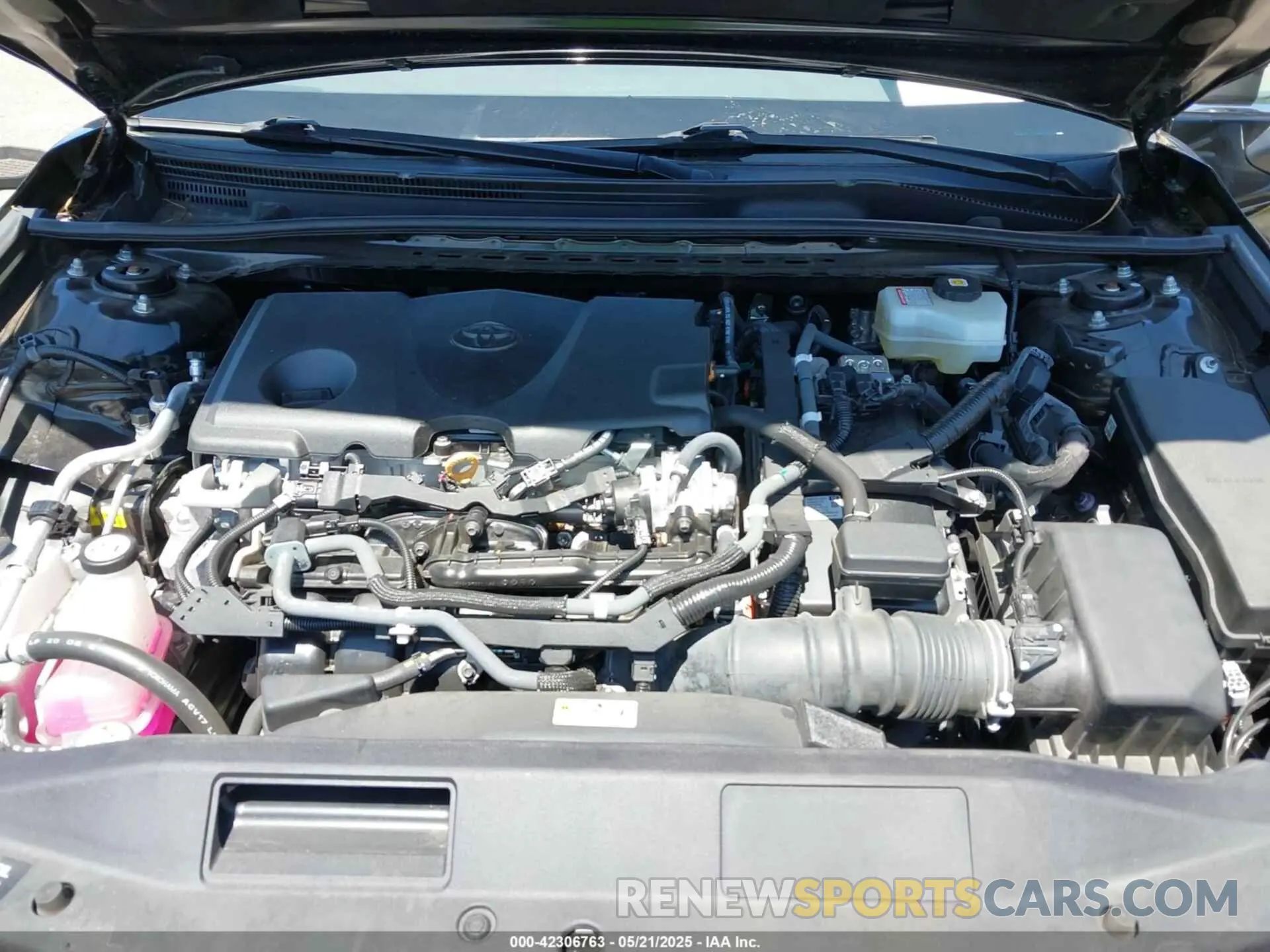 10 fotografías del automóvil dañado 4T1C31AK2MU561188 TOYOTA CAMRY 2021
