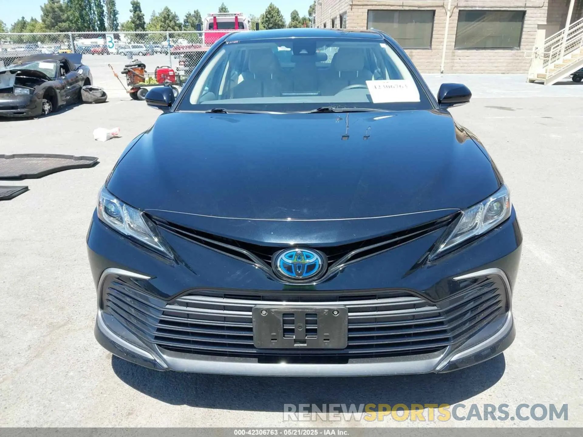 12 fotografías del automóvil dañado 4T1C31AK2MU561188 TOYOTA CAMRY 2021