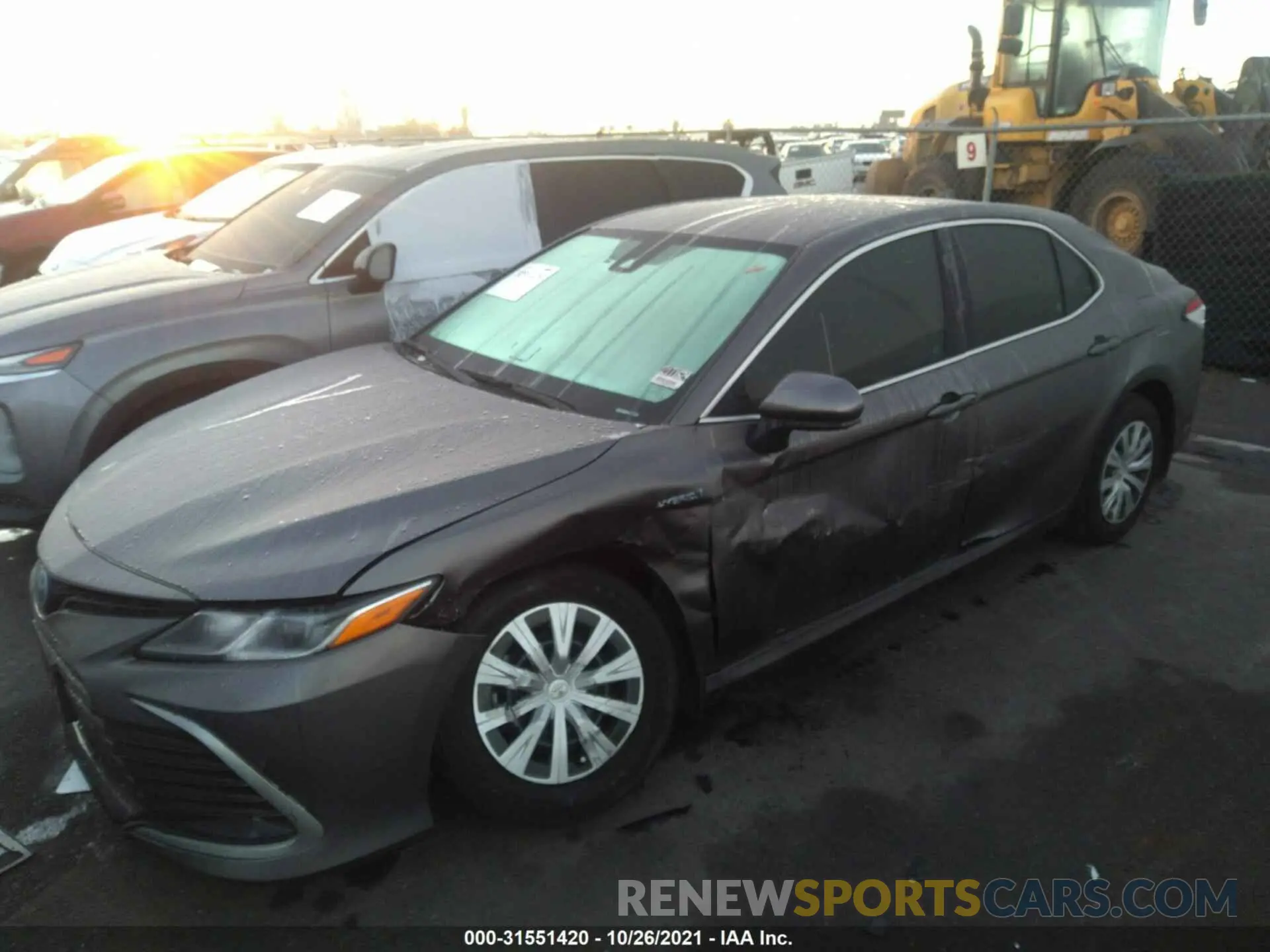 2 fotografías del automóvil dañado 4T1C31AK3MU551690 TOYOTA CAMRY 2021