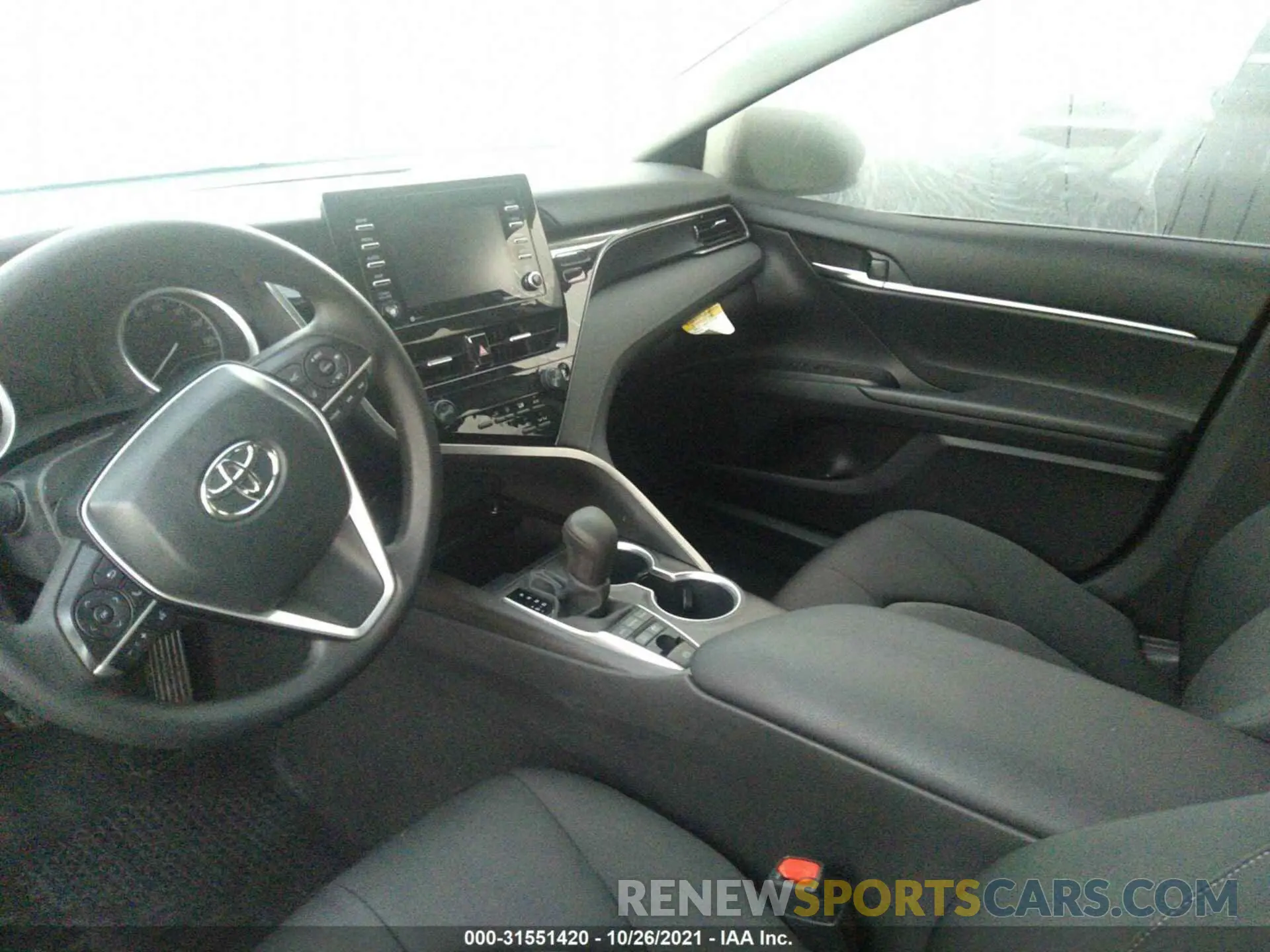 5 fotografías del automóvil dañado 4T1C31AK3MU551690 TOYOTA CAMRY 2021
