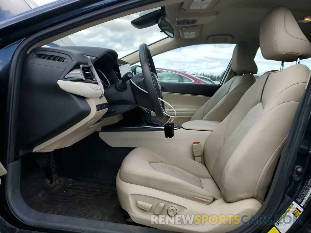 7 fotografías del automóvil dañado 4T1C31AK4MU546790 TOYOTA CAMRY 2021