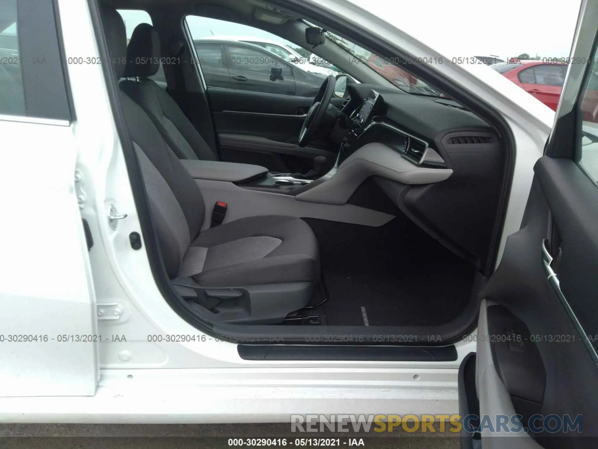 5 fotografías del automóvil dañado 4T1C31AK4MU550712 TOYOTA CAMRY 2021