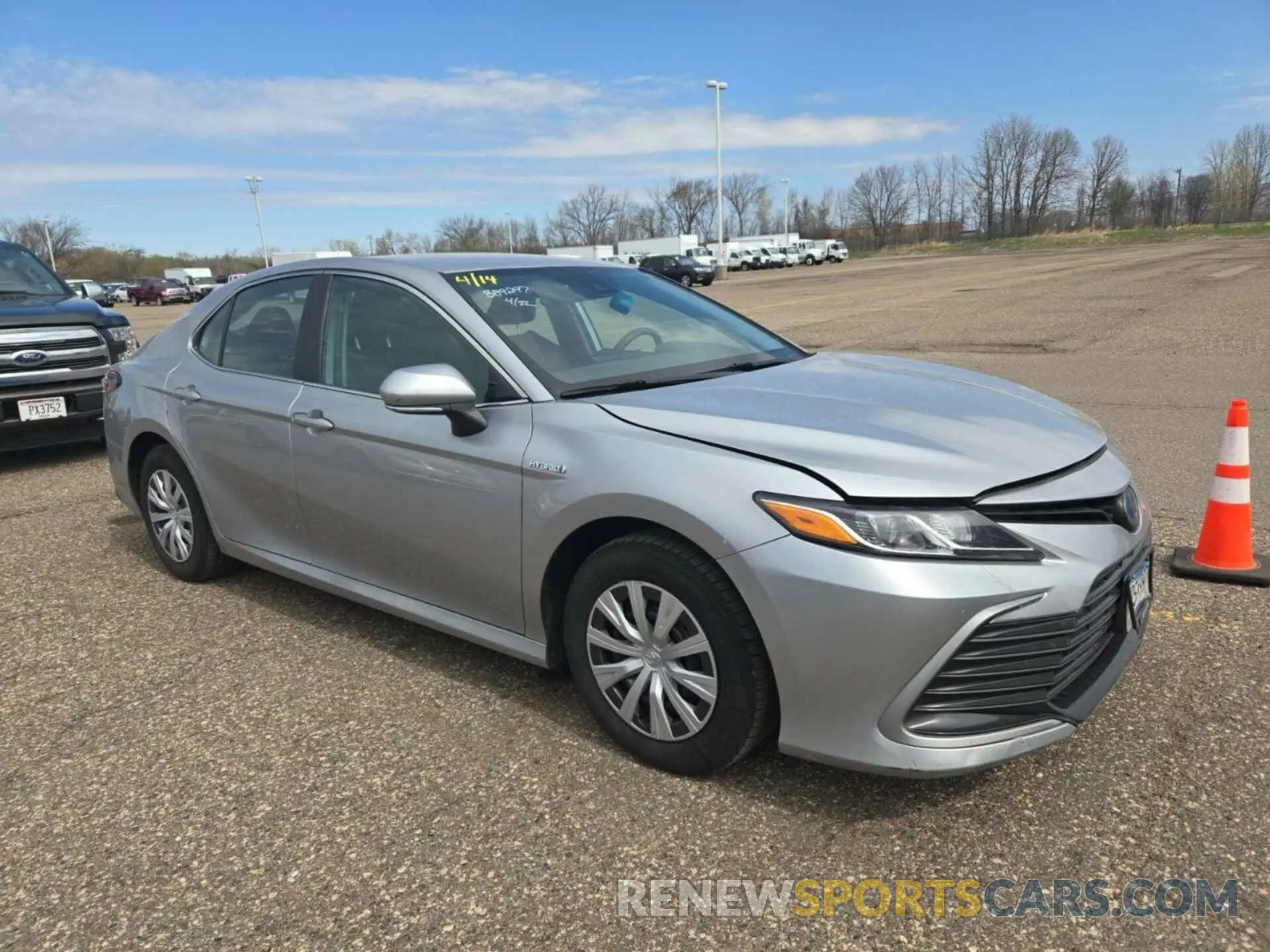 10 fotografías del automóvil dañado 4T1C31AK4MU551407 TOYOTA CAMRY 2021