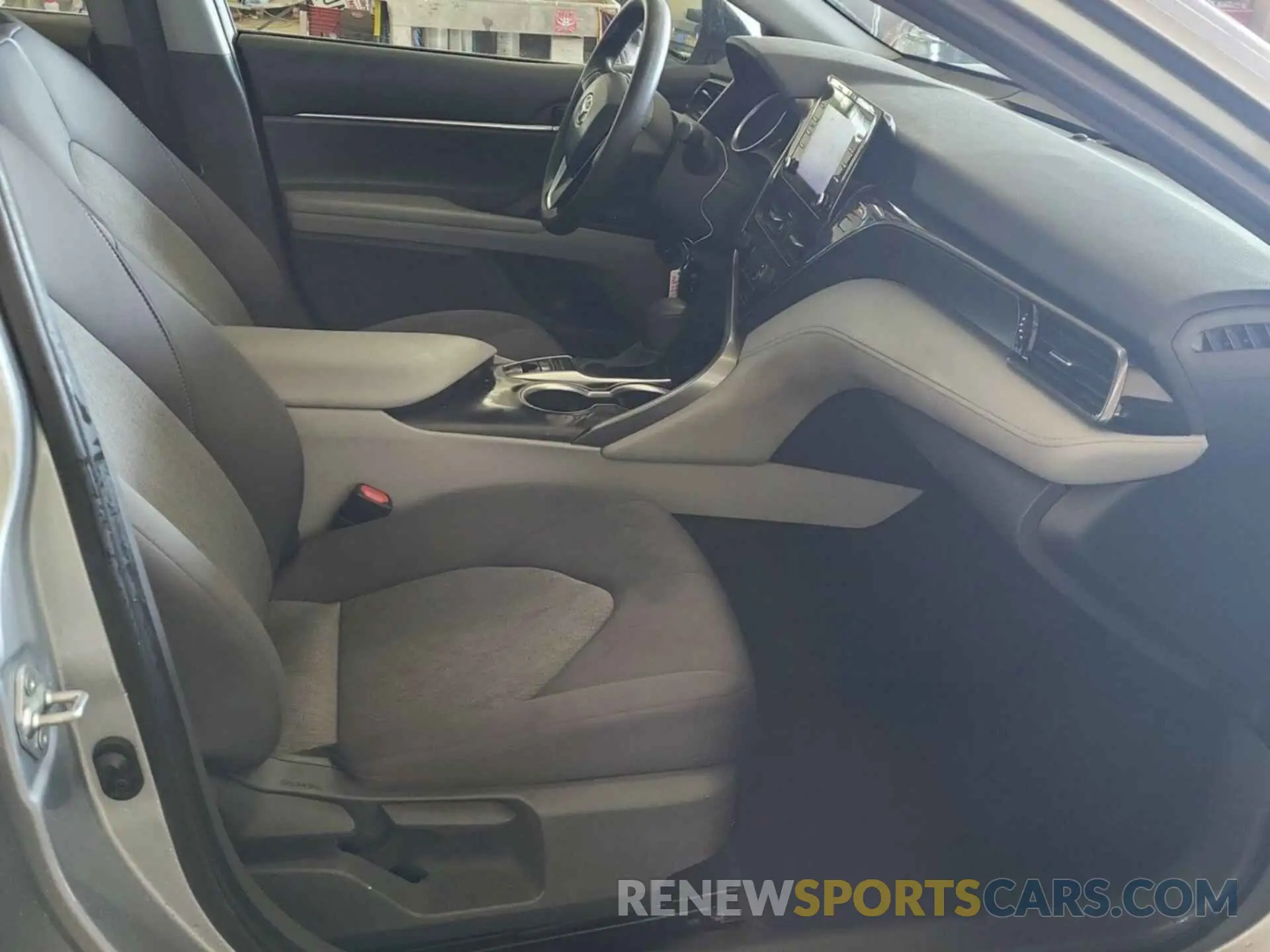 41 fotografías del automóvil dañado 4T1C31AK4MU551407 TOYOTA CAMRY 2021