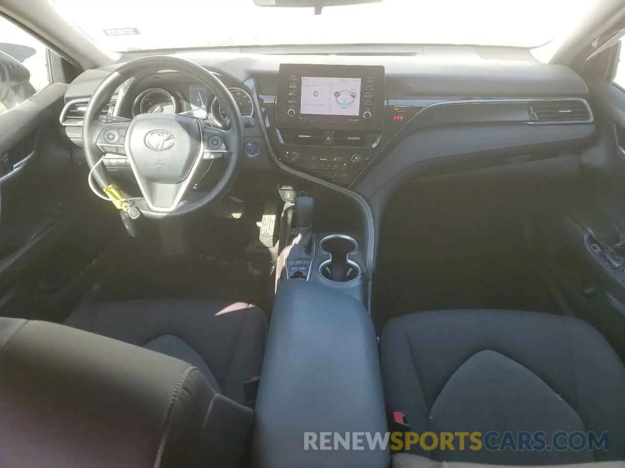 8 fotografías del automóvil dañado 4T1C31AK4MU567753 TOYOTA CAMRY 2021