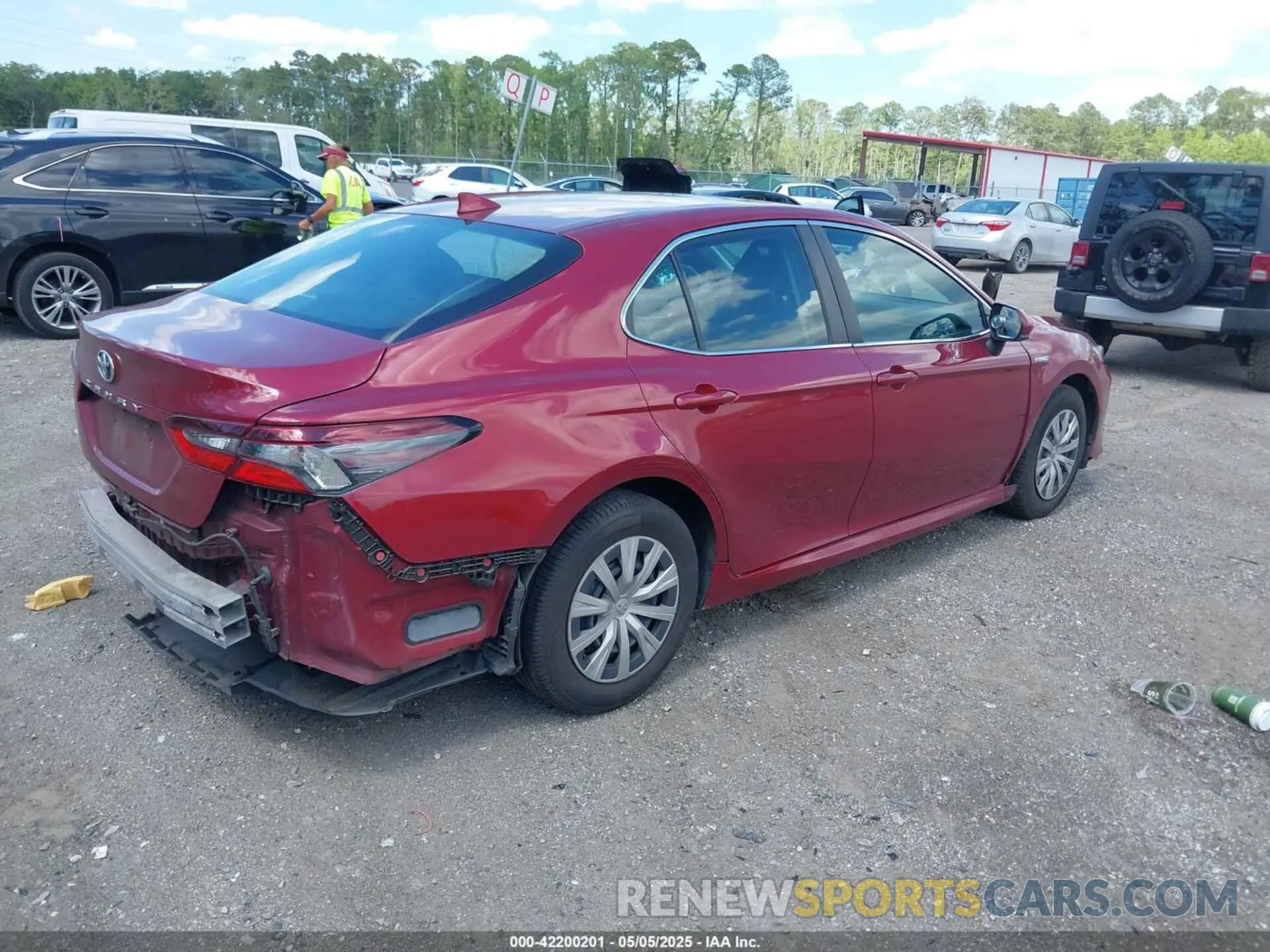 4 fotografías del automóvil dañado 4T1C31AK5MU030115 TOYOTA CAMRY 2021