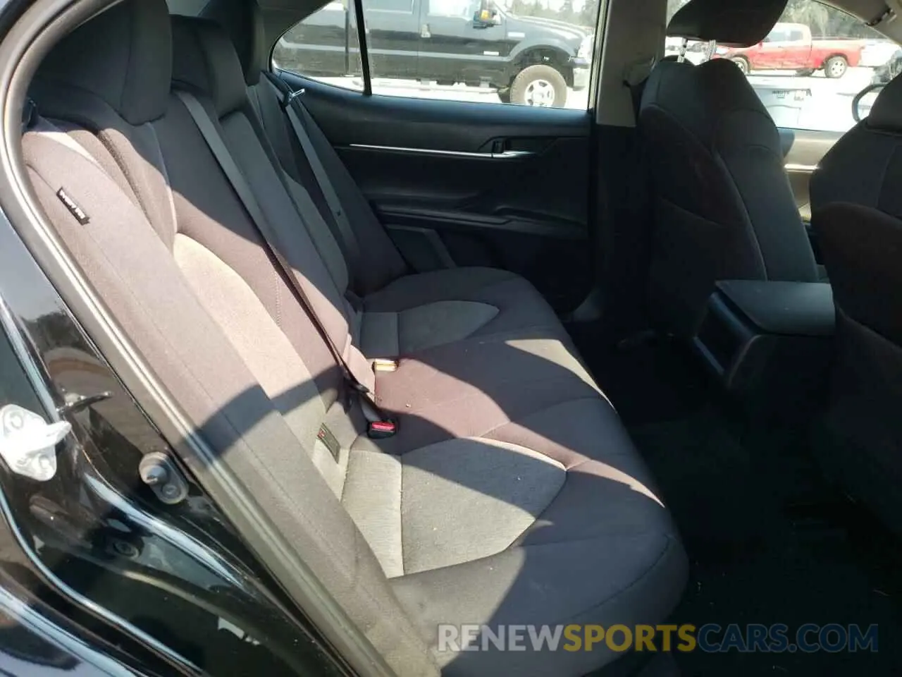 6 fotografías del automóvil dañado 4T1C31AK5MU551111 TOYOTA CAMRY 2021