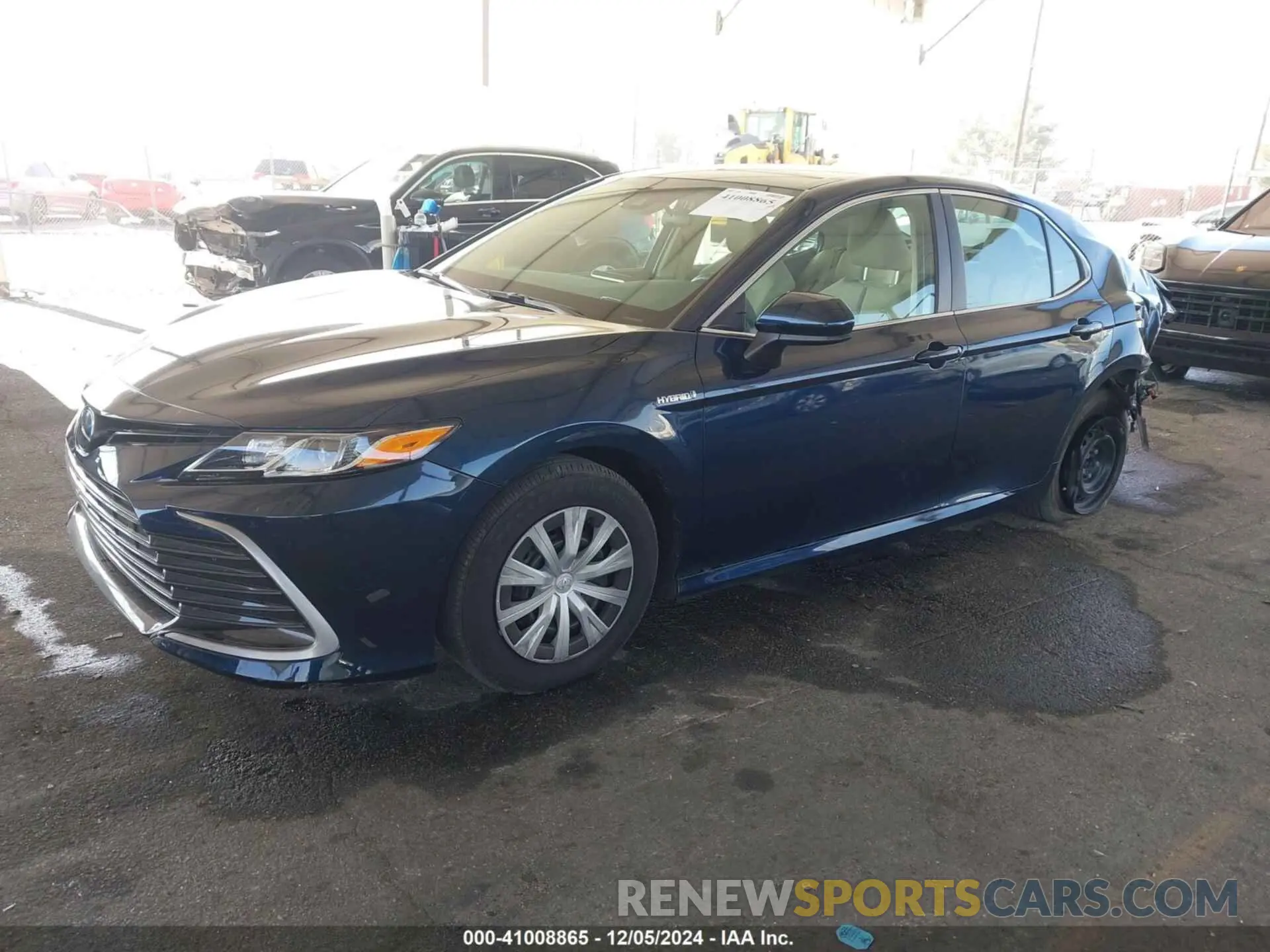 2 fotografías del automóvil dañado 4T1C31AK5MU566479 TOYOTA CAMRY 2021
