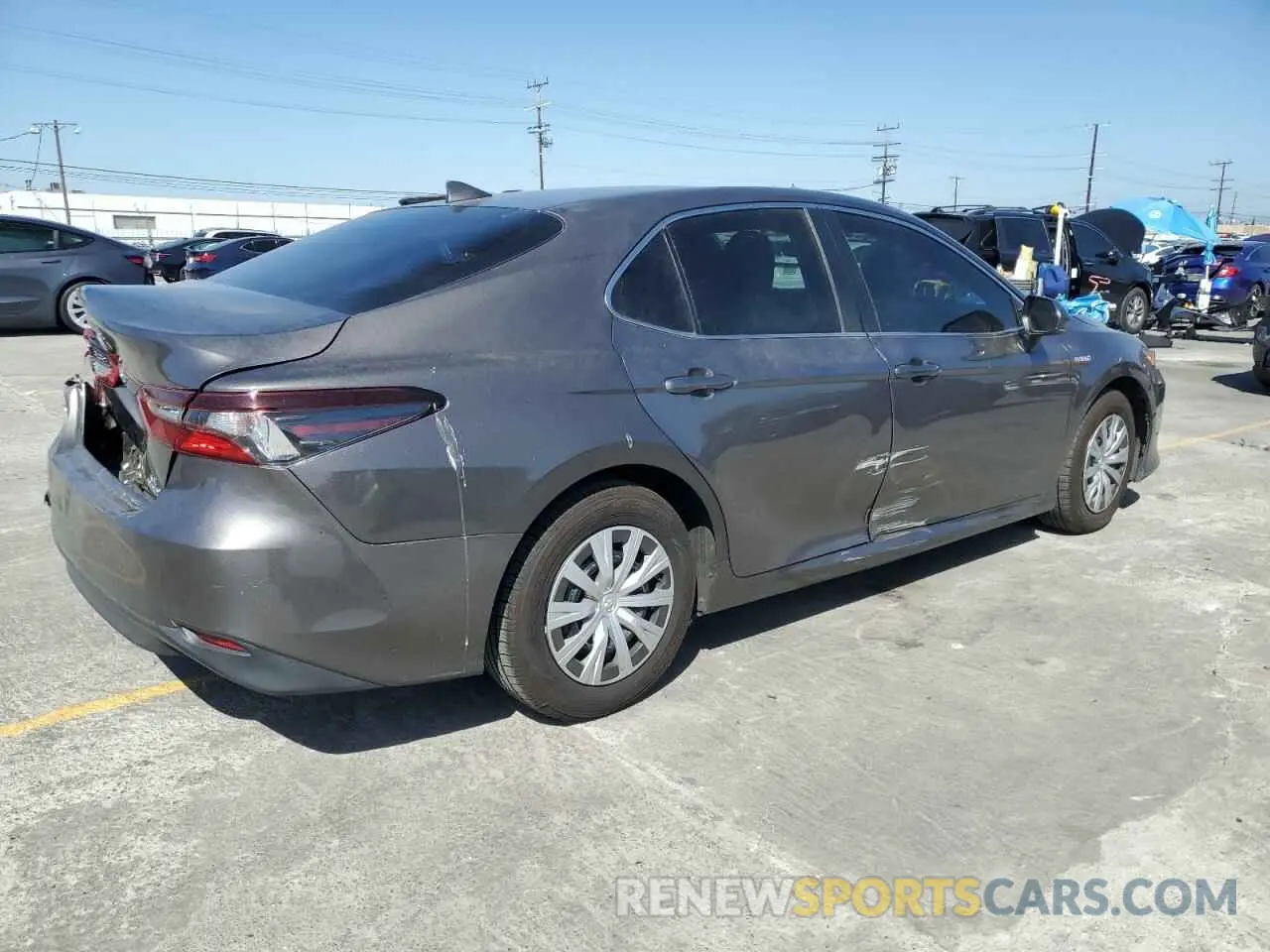 3 fotografías del automóvil dañado 4T1C31AK7MU023151 TOYOTA CAMRY 2021