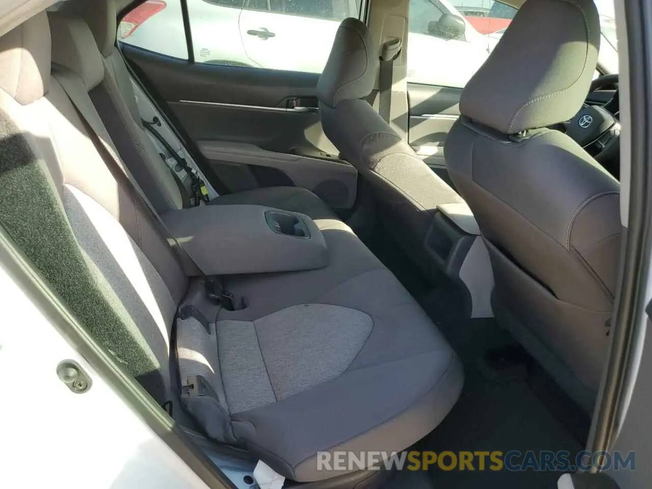 10 fotografías del automóvil dañado 4T1C31AK7MU554480 TOYOTA CAMRY 2021