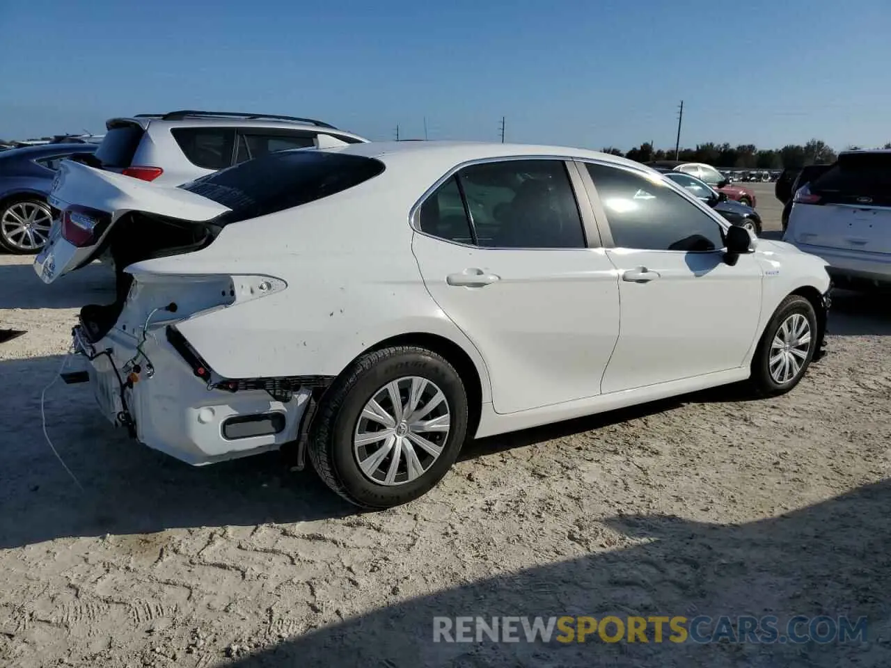 3 fotografías del automóvil dañado 4T1C31AK7MU554480 TOYOTA CAMRY 2021