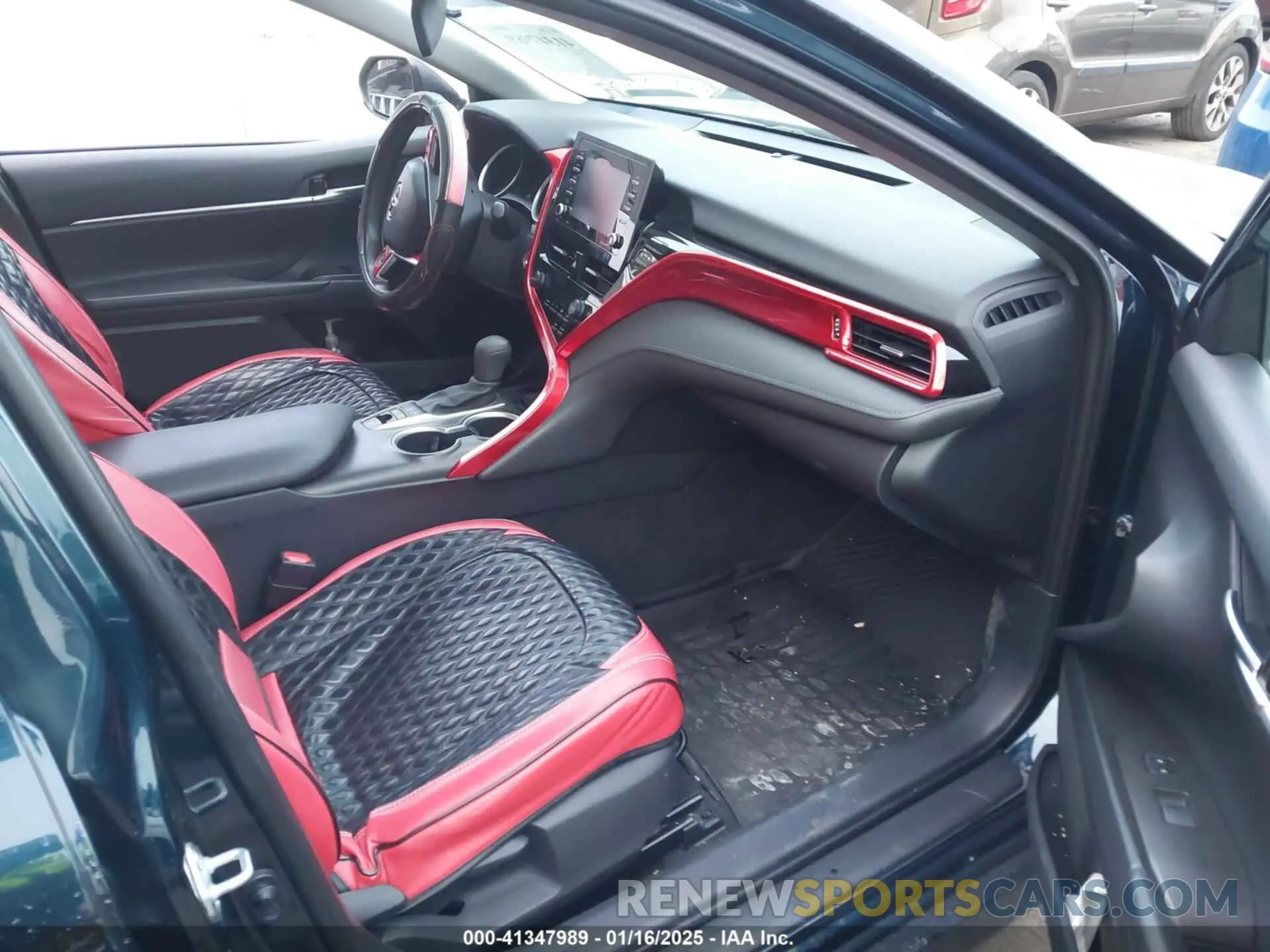 5 fotografías del automóvil dañado 4T1C31AK7MU554706 TOYOTA CAMRY 2021