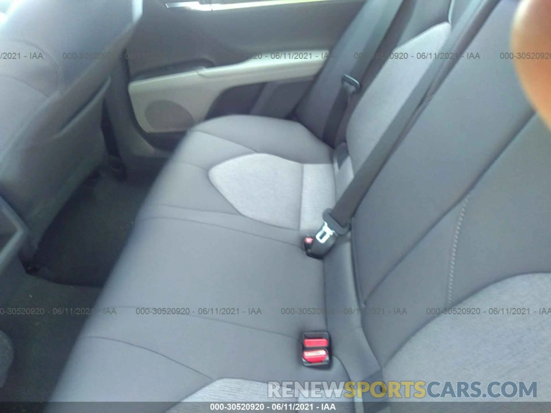 8 fotografías del automóvil dañado 4T1C31AK7MU555595 TOYOTA CAMRY 2021