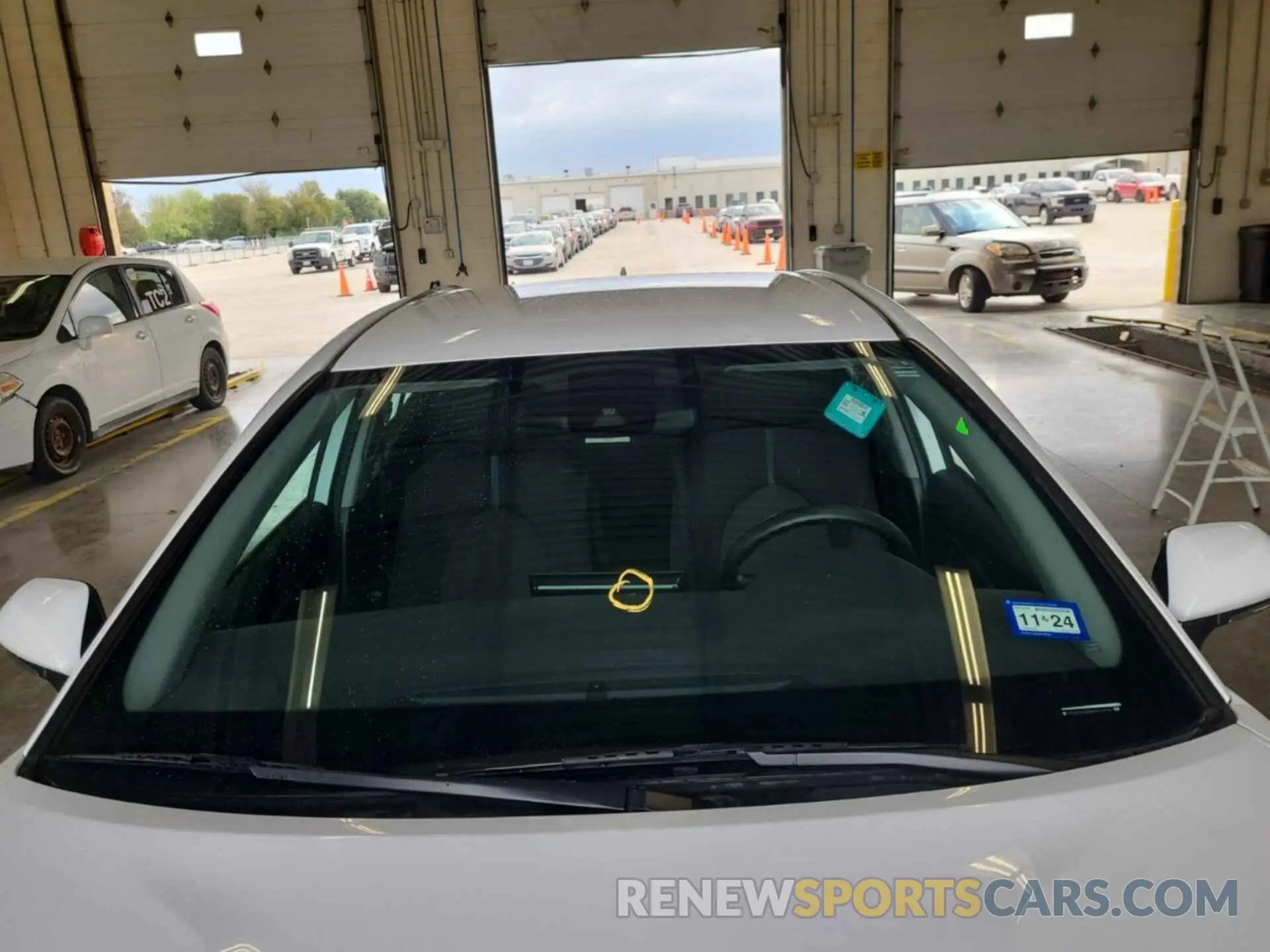 3 fotografías del automóvil dañado 4T1C31AK8MU021036 TOYOTA CAMRY 2021
