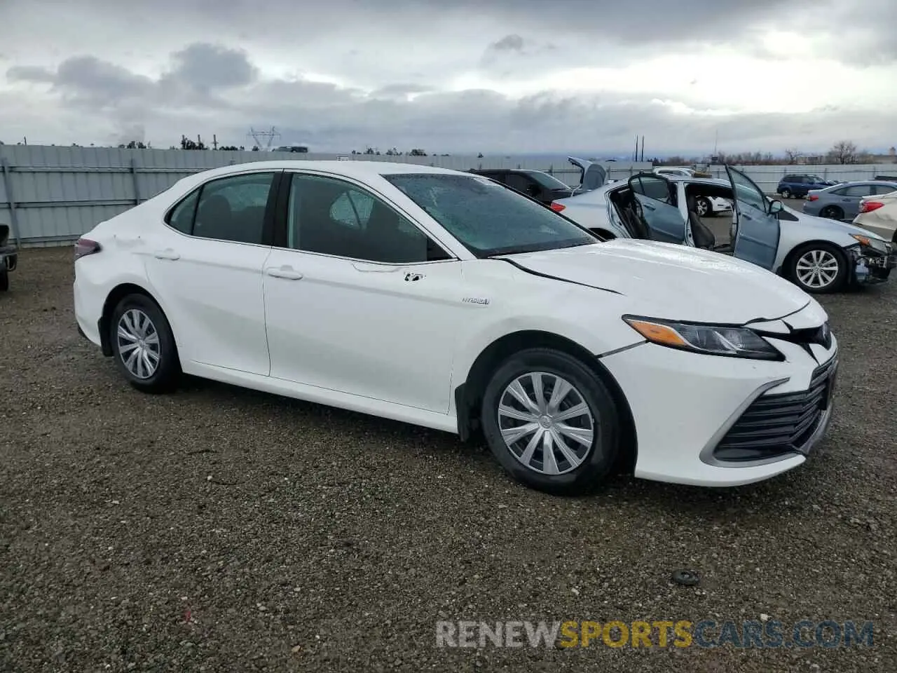 4 fotografías del automóvil dañado 4T1C31AK9MU022017 TOYOTA CAMRY 2021