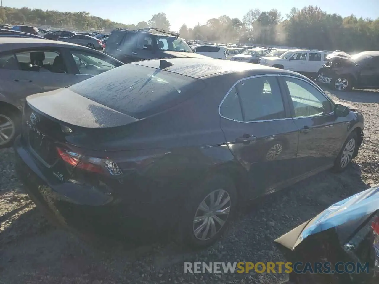 3 fotografías del automóvil dañado 4T1C31AK9MU566999 TOYOTA CAMRY 2021