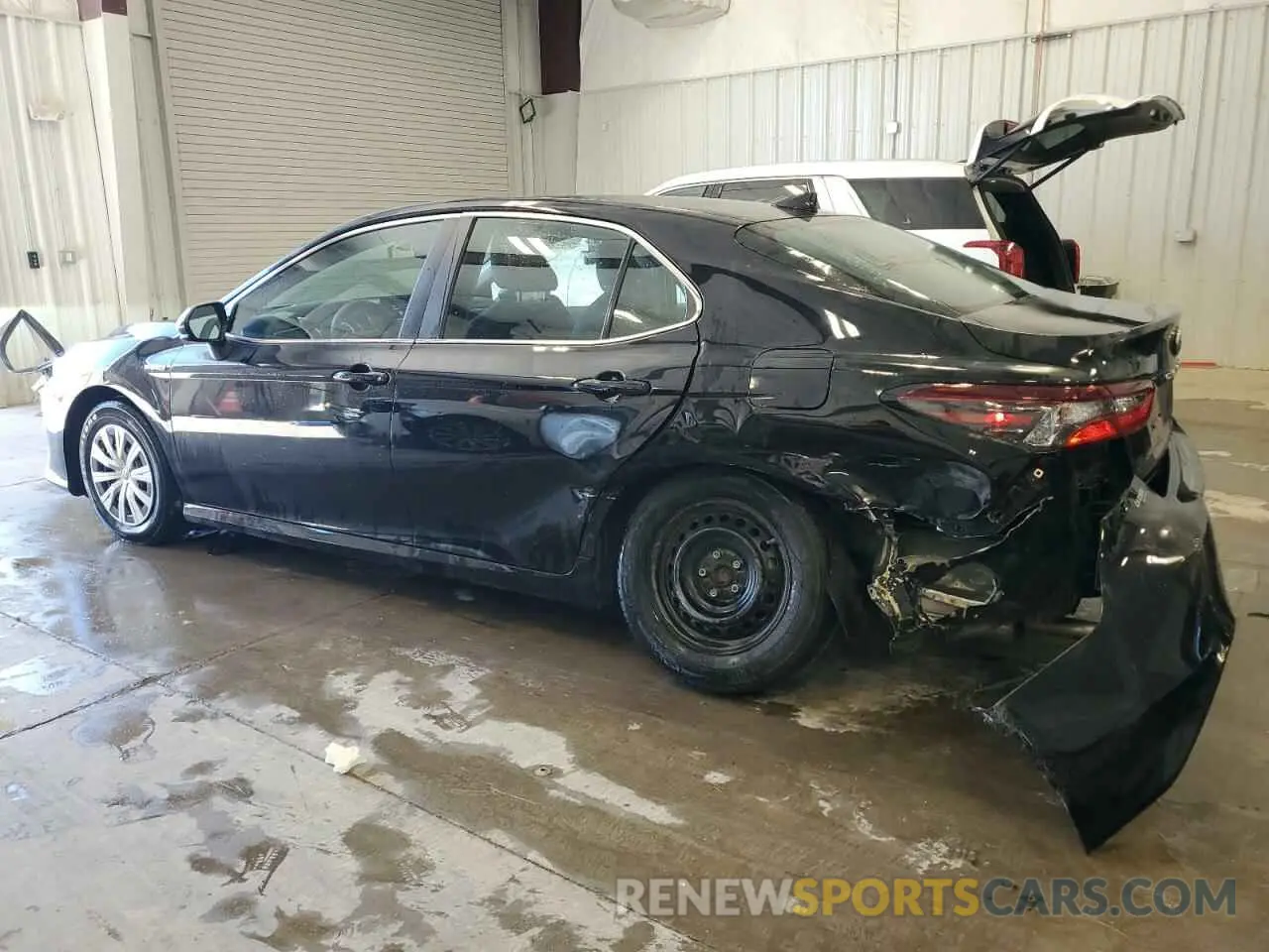 2 fotografías del automóvil dañado 4T1C31AKXMU022978 TOYOTA CAMRY 2021