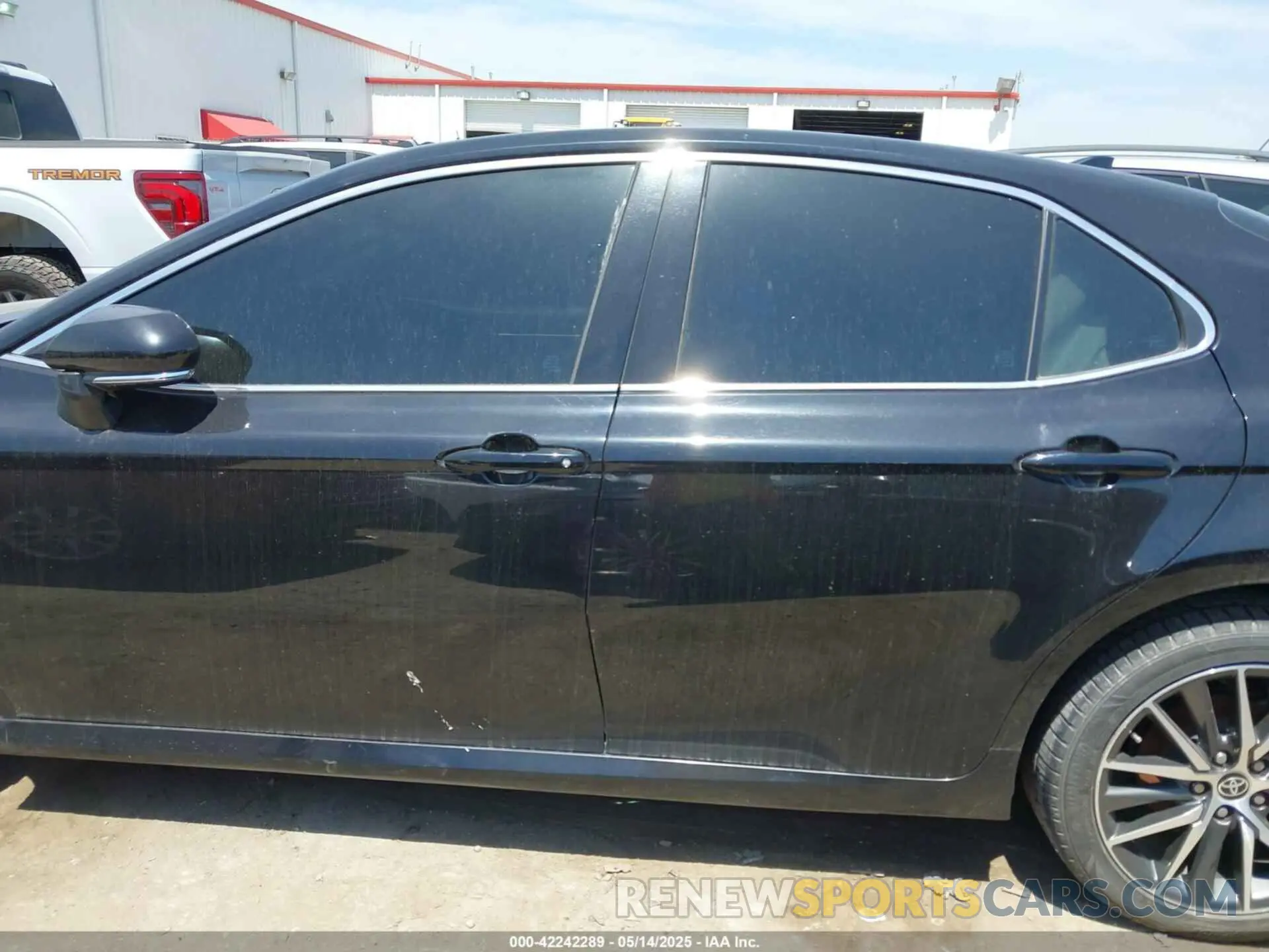 13 fotografías del automóvil dañado 4T1F11AK0MU446852 TOYOTA CAMRY 2021