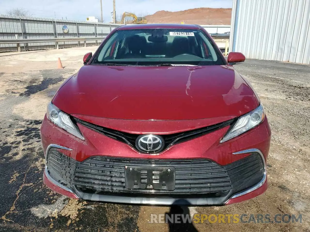 5 fotografías del automóvil dañado 4T1F11AK4MU432744 TOYOTA CAMRY 2021