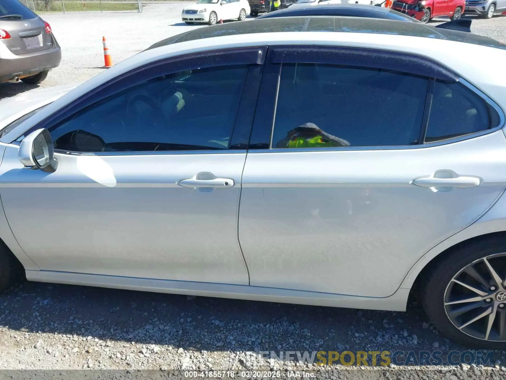 13 fotografías del automóvil dañado 4T1F11AK4MU534111 TOYOTA CAMRY 2021