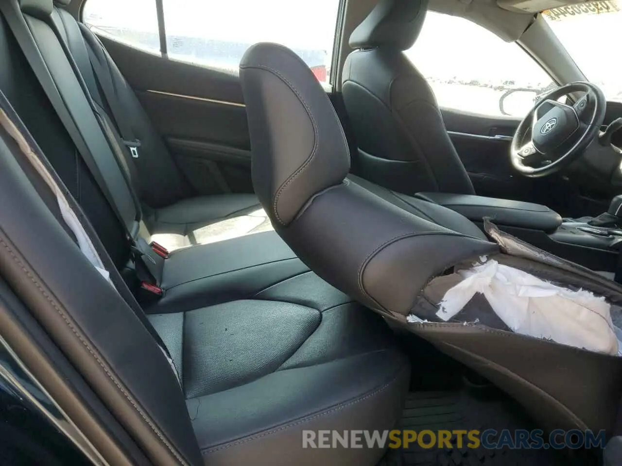 10 fotografías del automóvil dañado 4T1F11AK4MU613536 TOYOTA CAMRY 2021