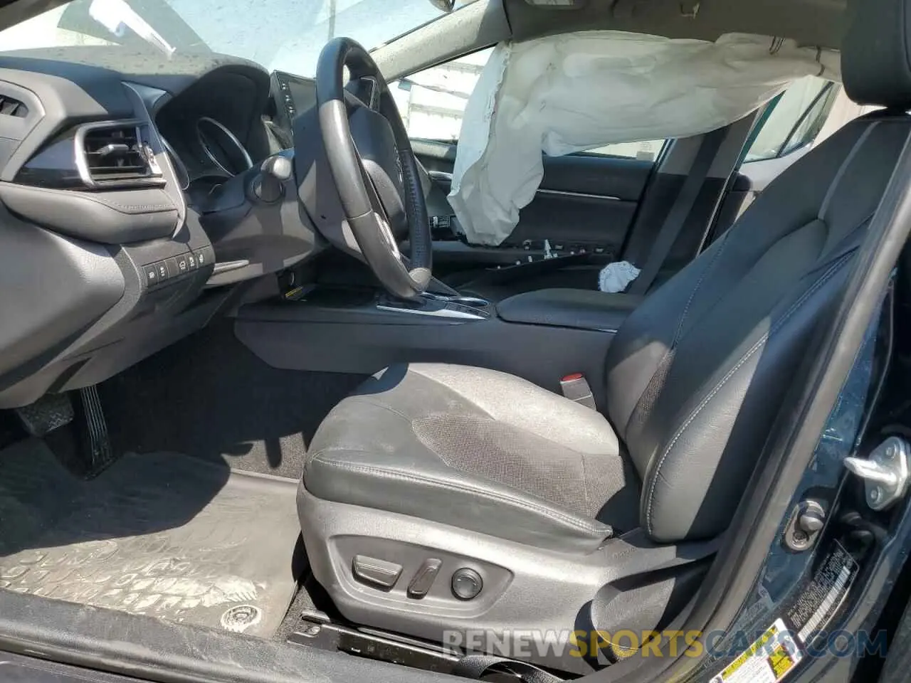 7 fotografías del automóvil dañado 4T1F11AK4MU613536 TOYOTA CAMRY 2021