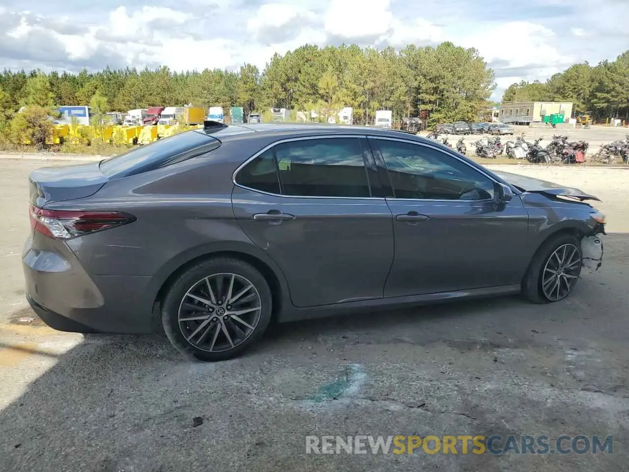 3 fotografías del automóvil dañado 4T1F11AK9MU562986 TOYOTA CAMRY 2021