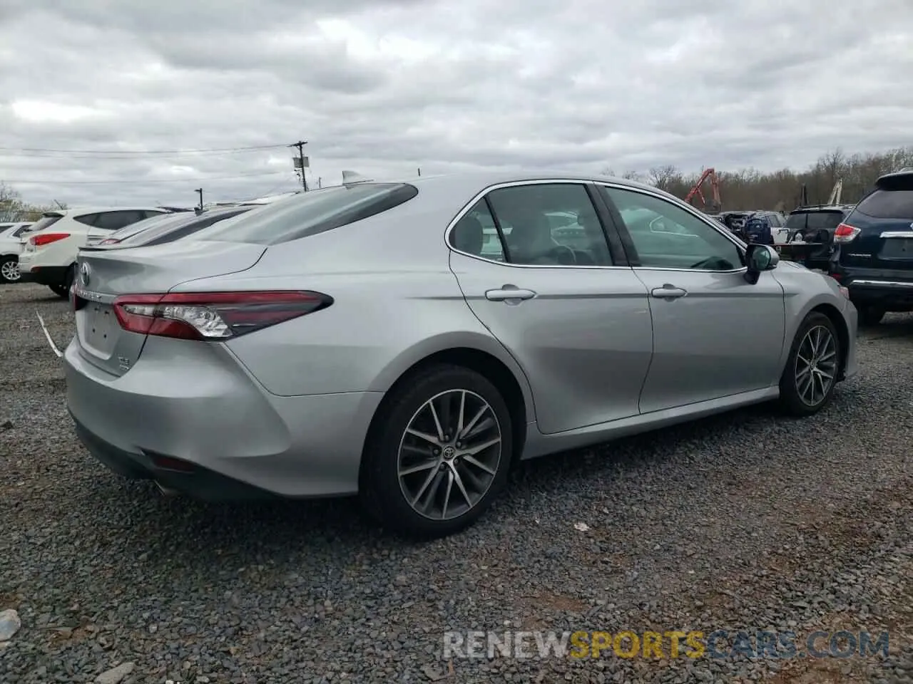 3 fotografías del automóvil dañado 4T1F11BK2MU027738 TOYOTA CAMRY 2021