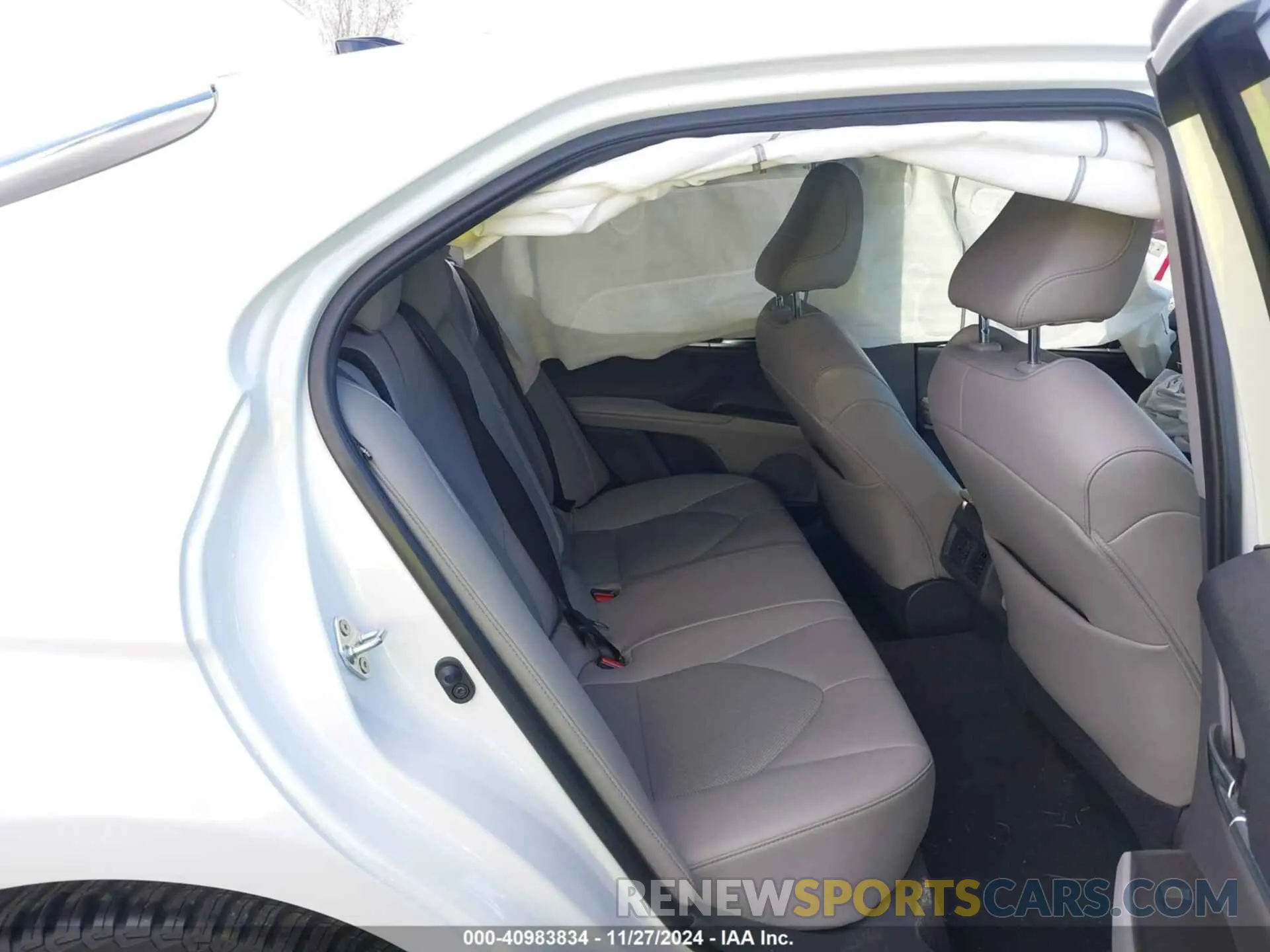 8 fotografías del automóvil dañado 4T1F11BK7MU024964 TOYOTA CAMRY 2021